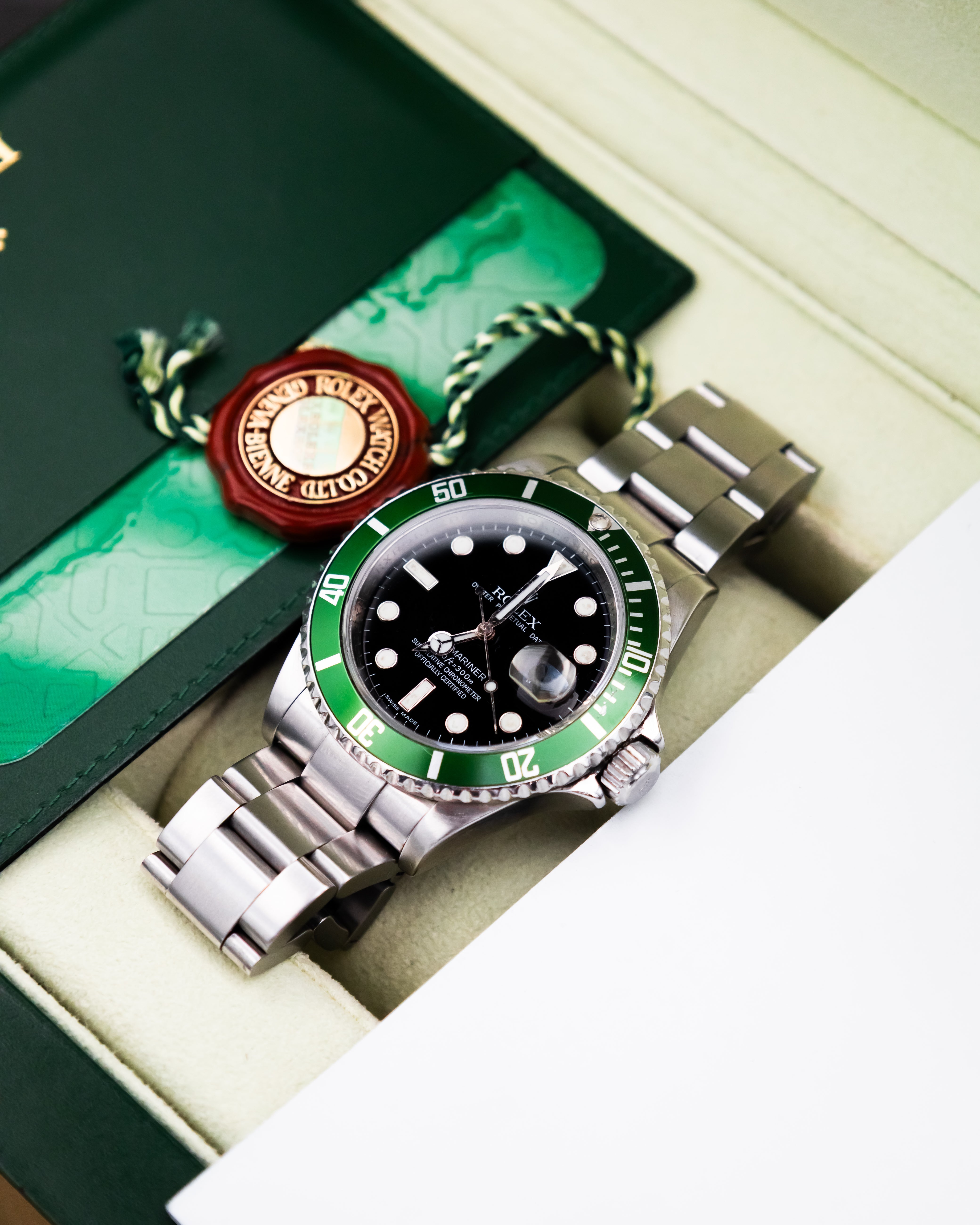 Rolex 16610LV SUBMARINER - black maxi dial