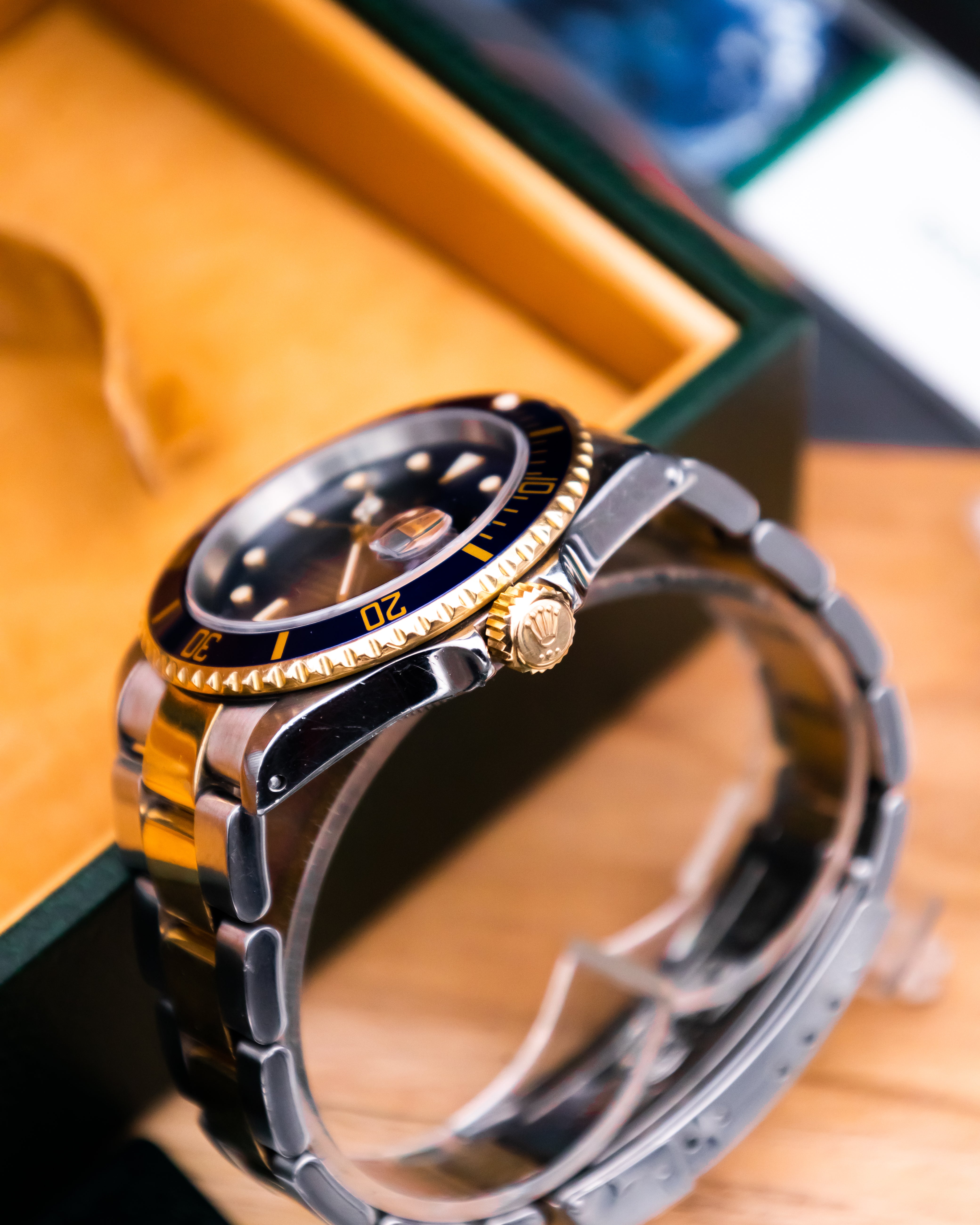 Rolex 16613 submariner date - blue dial