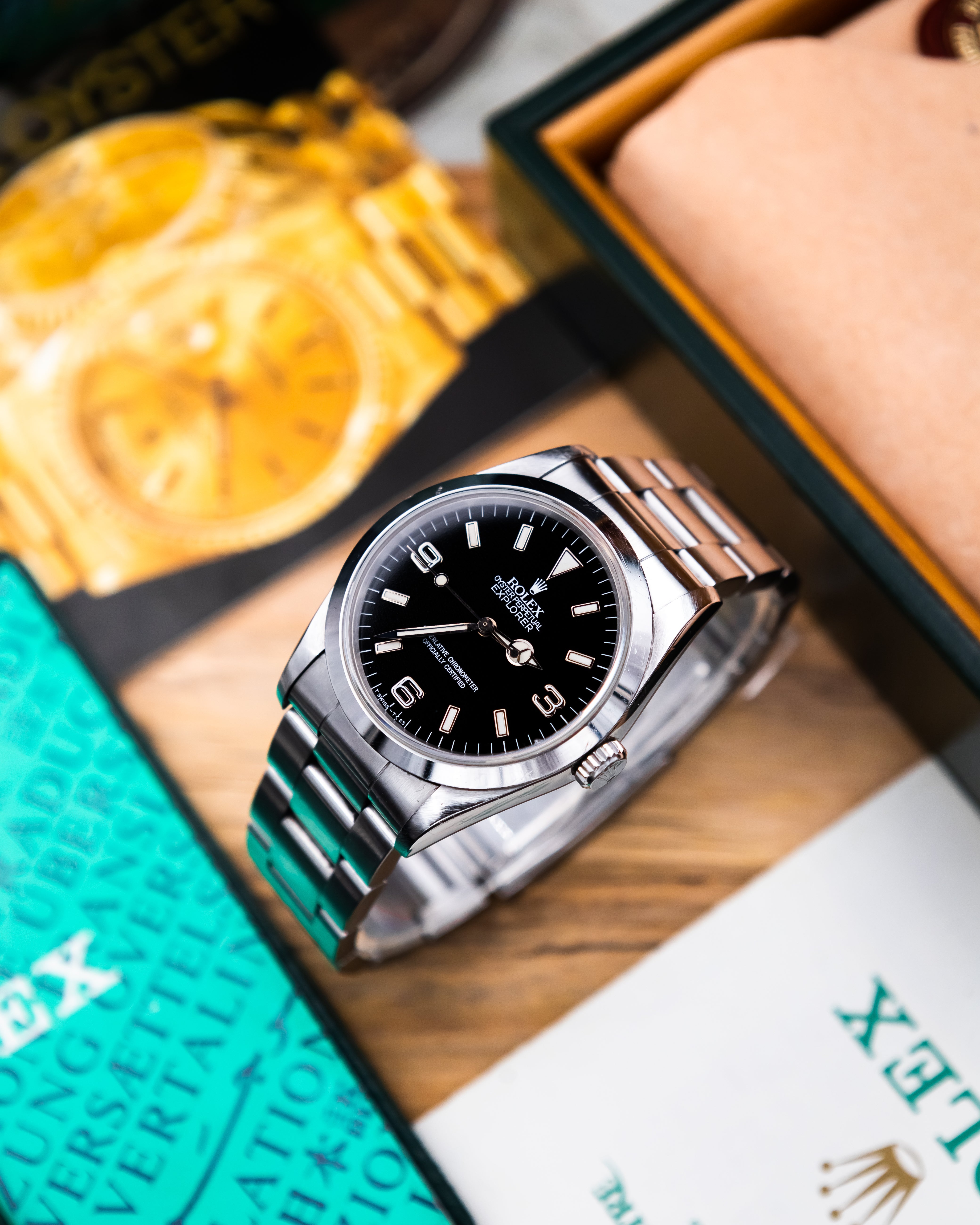 Rolex 14270 Explorer - black dial