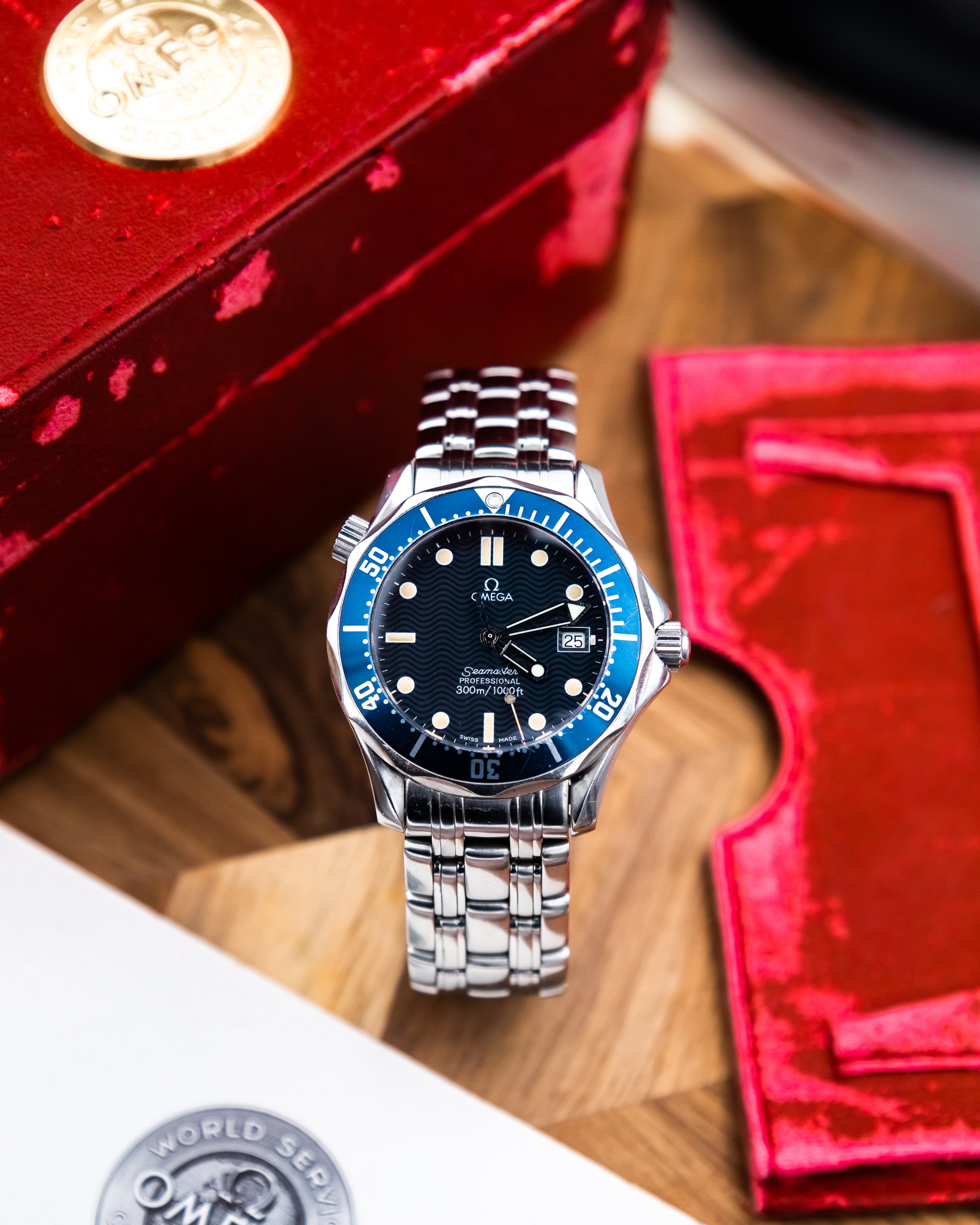 Omega 2561.80 Seamaster 300M - blue dial