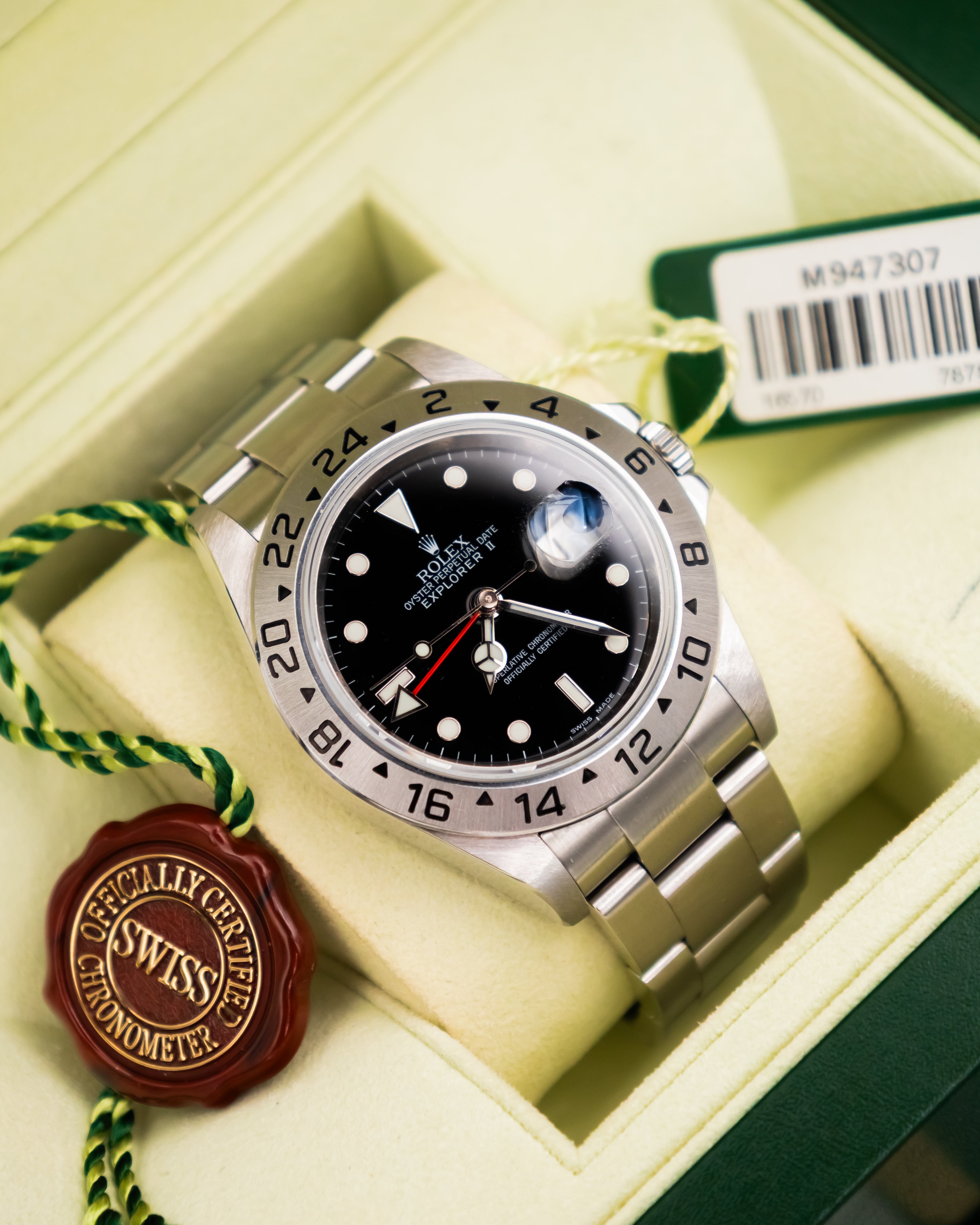 Rolex 16570T RRR Explorer II - Black Dial