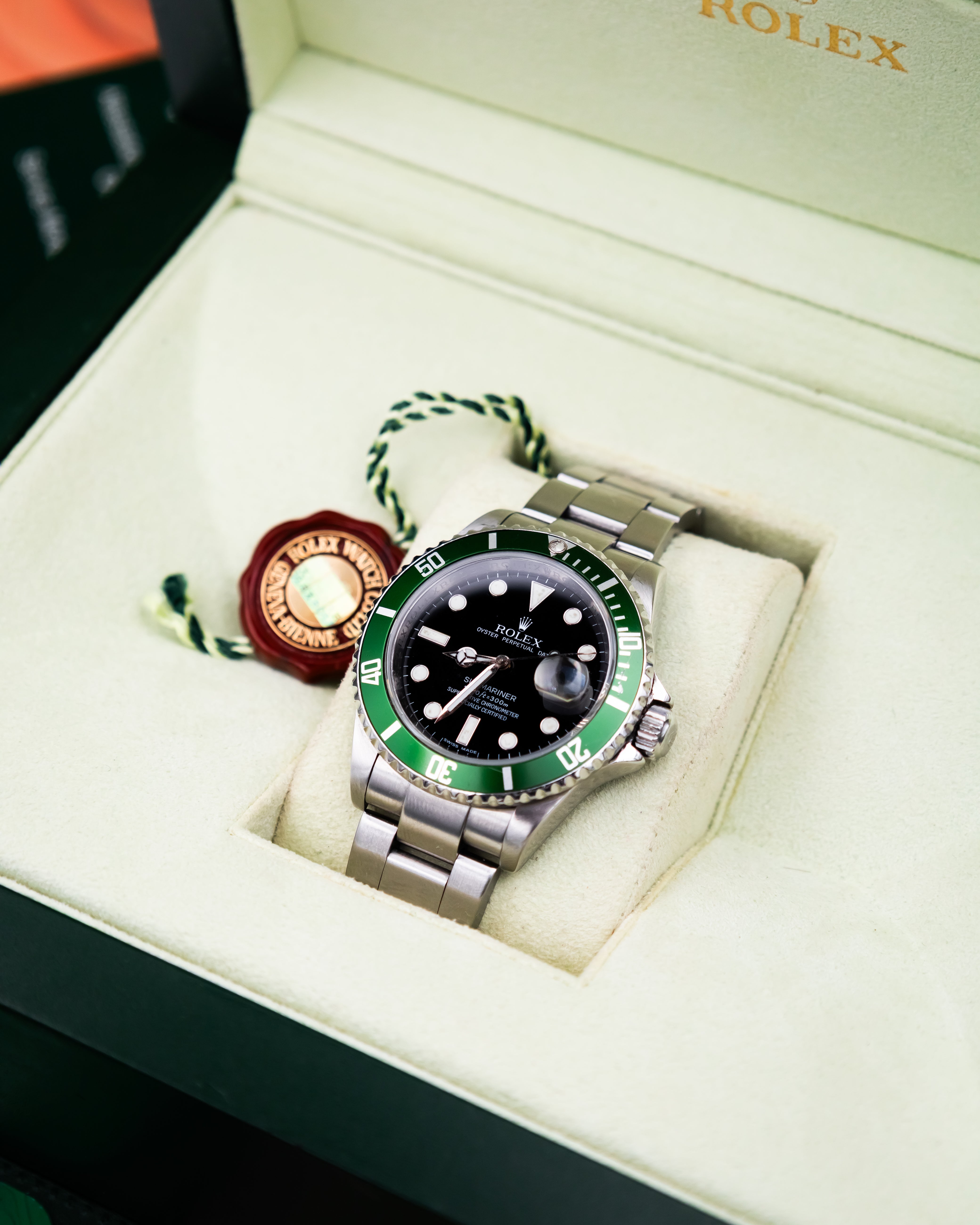 Rolex 16610LV SUBMARINER - black maxi dial