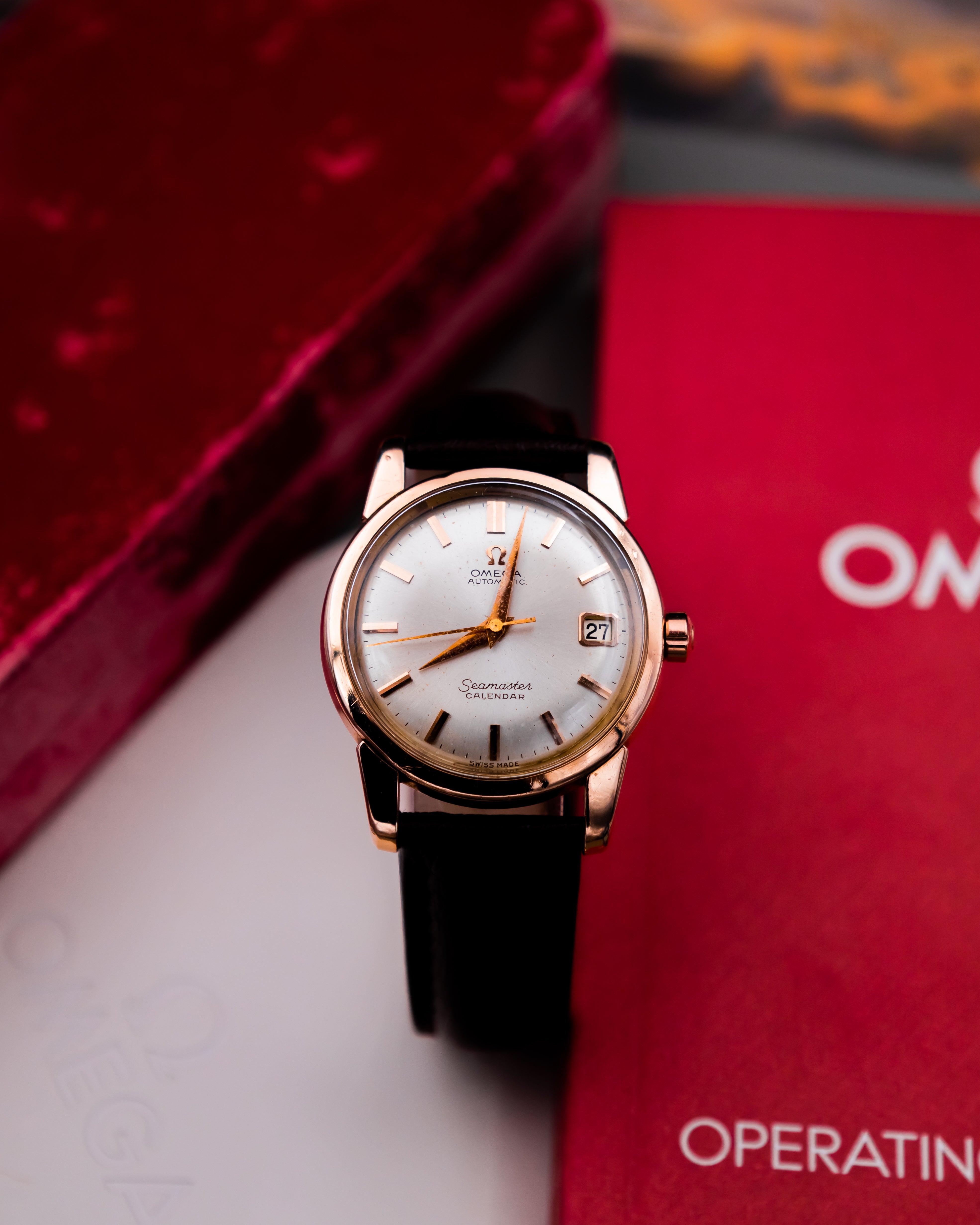 Omega 2849 - 8SC Seamaster Calender - champagne dial