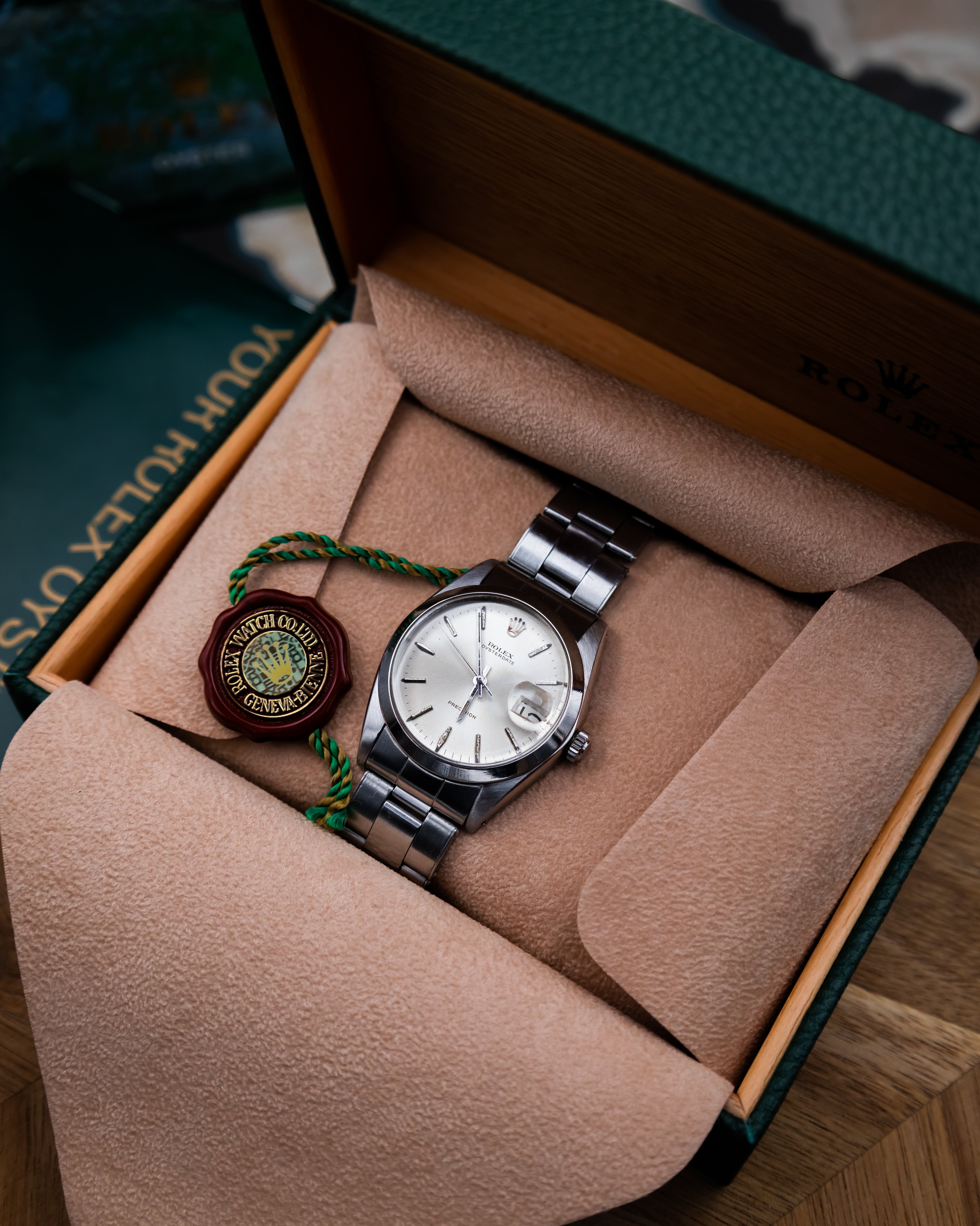 Rolex 6694 Oysterdate - classic dial