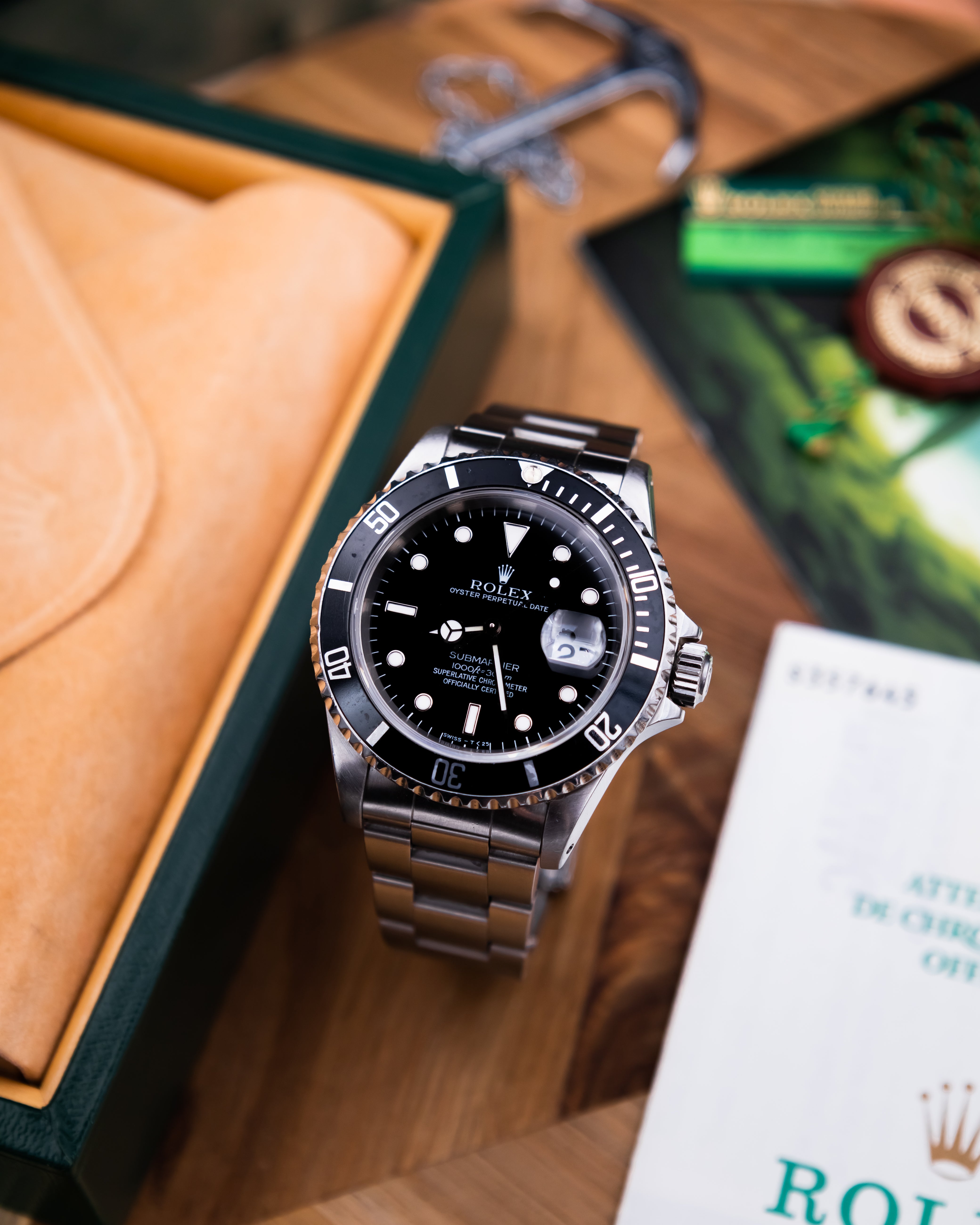 Rolex 16610 Submariner Date - Tritium dial