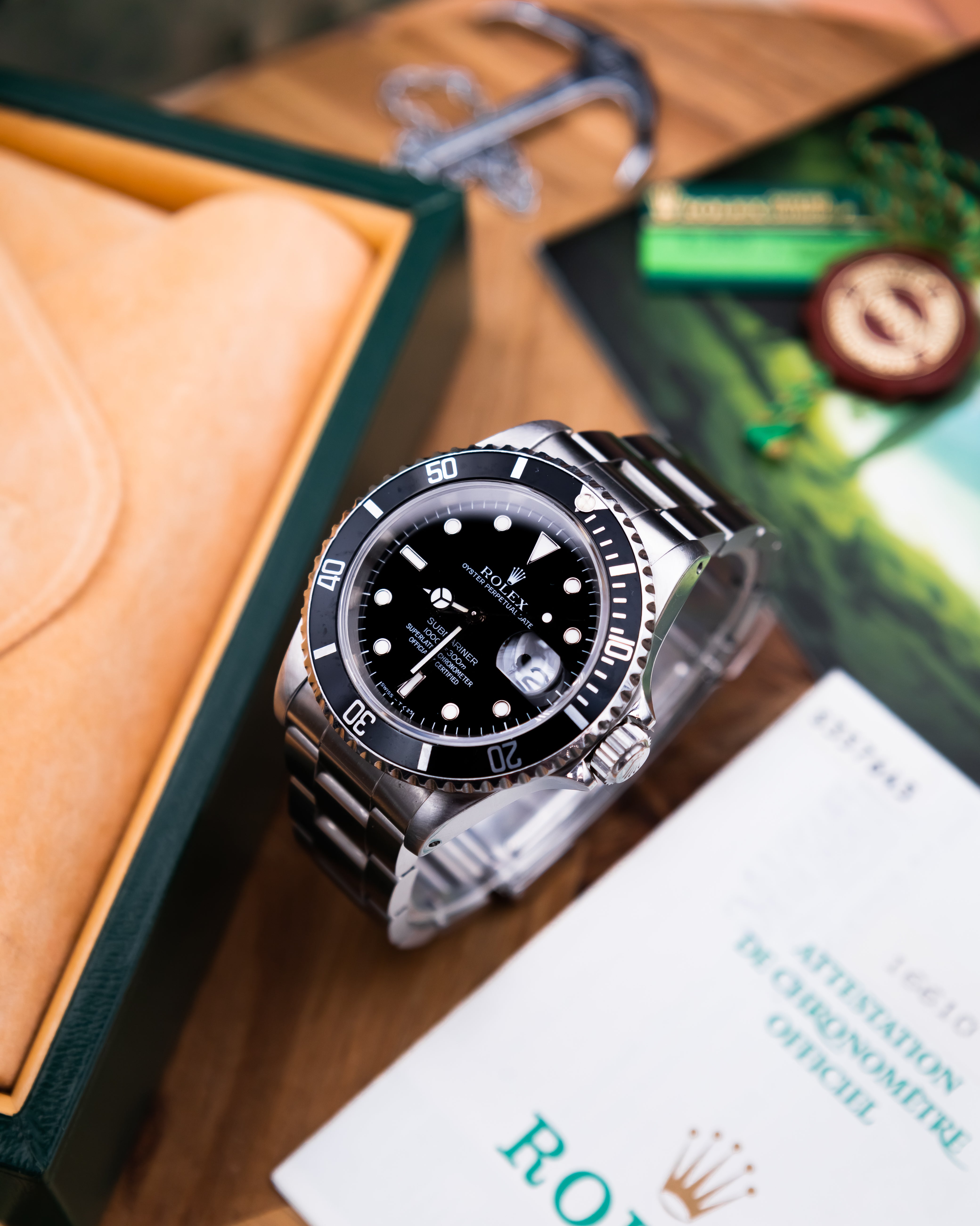 Rolex 16610 Submariner Date - Tritium dial