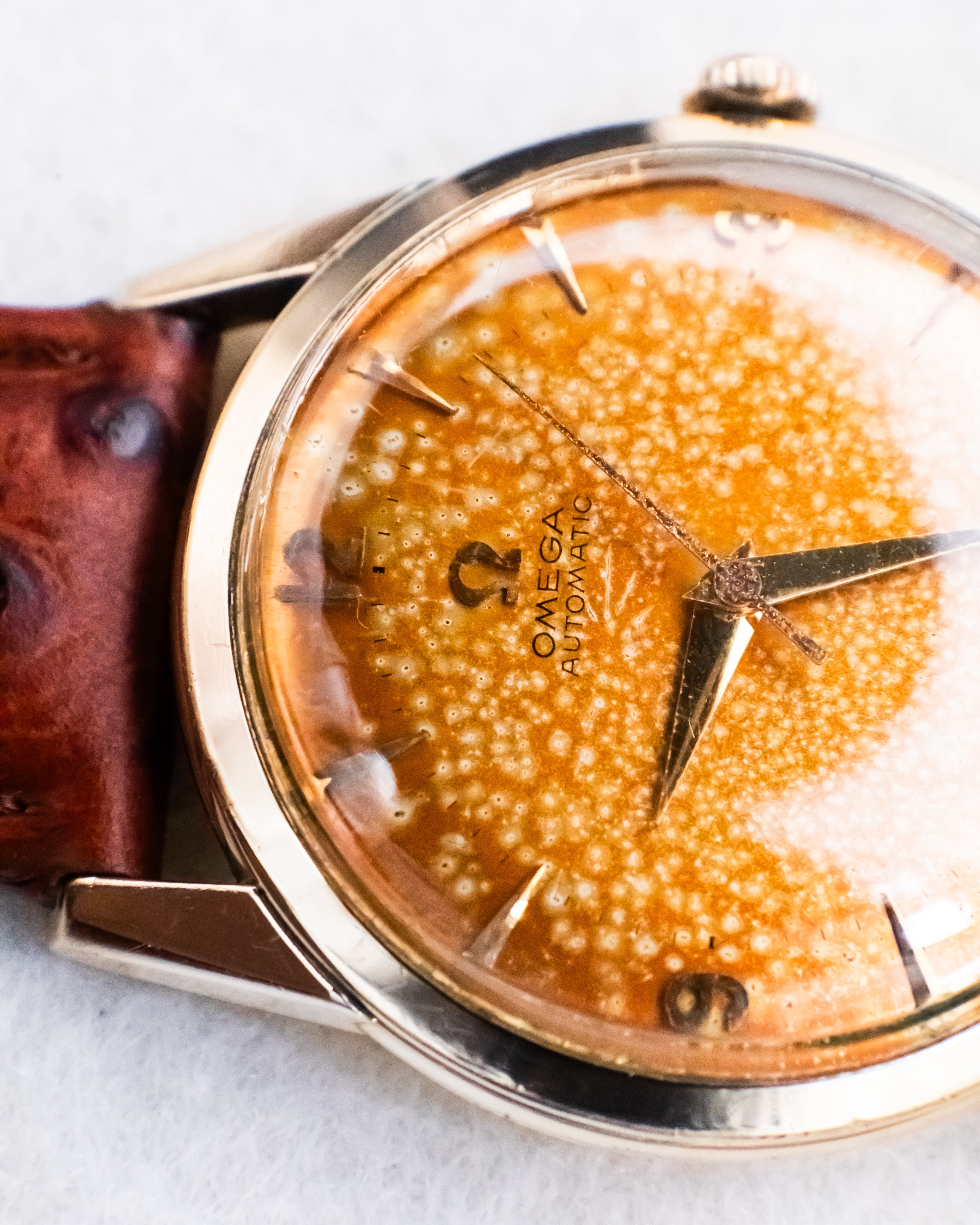 Omega G-6252 Bumper 14K GF - Tropical Patina Dial