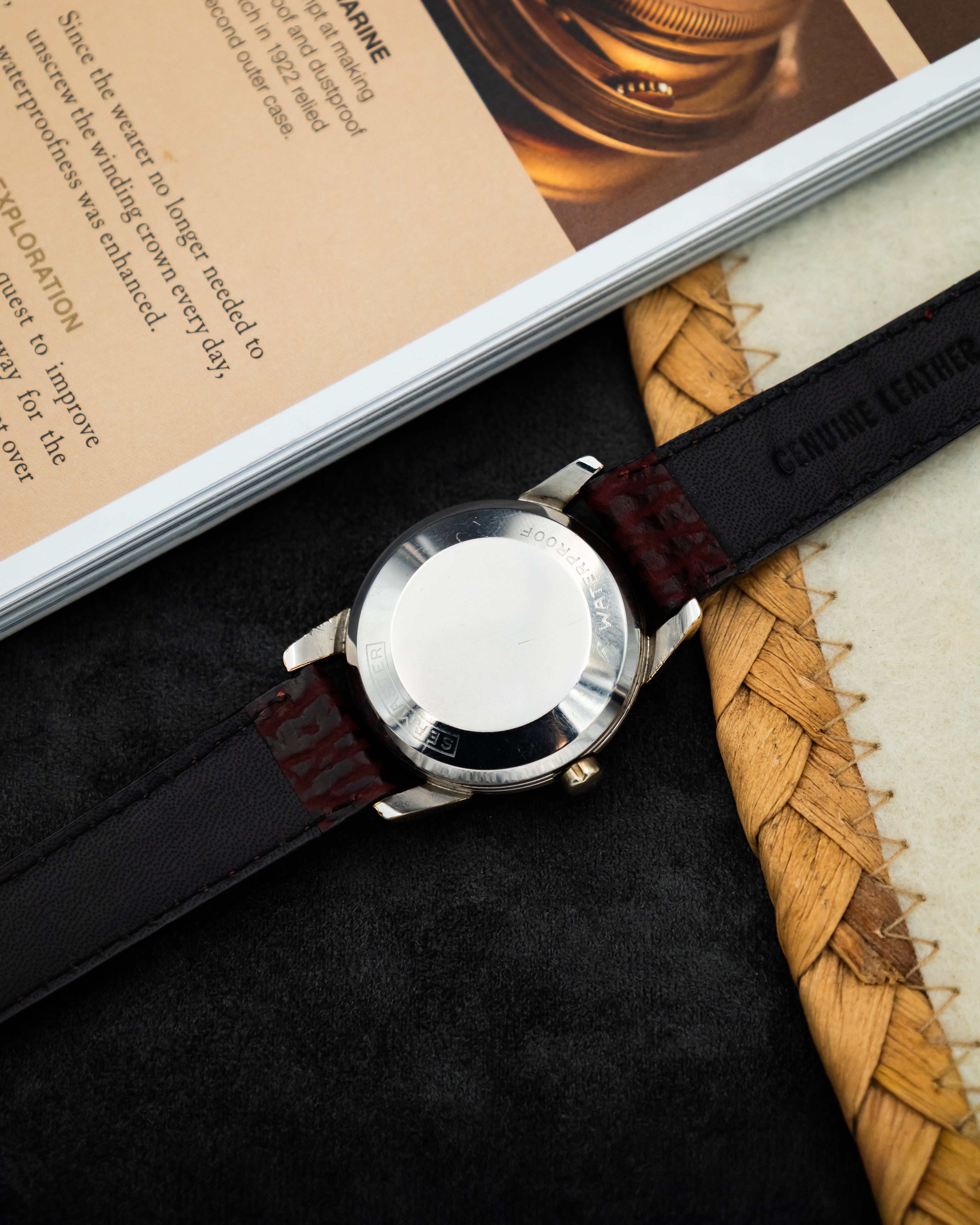 Omega 2848 - 1 Seamaster Sub-Second - Black Gilt Dial