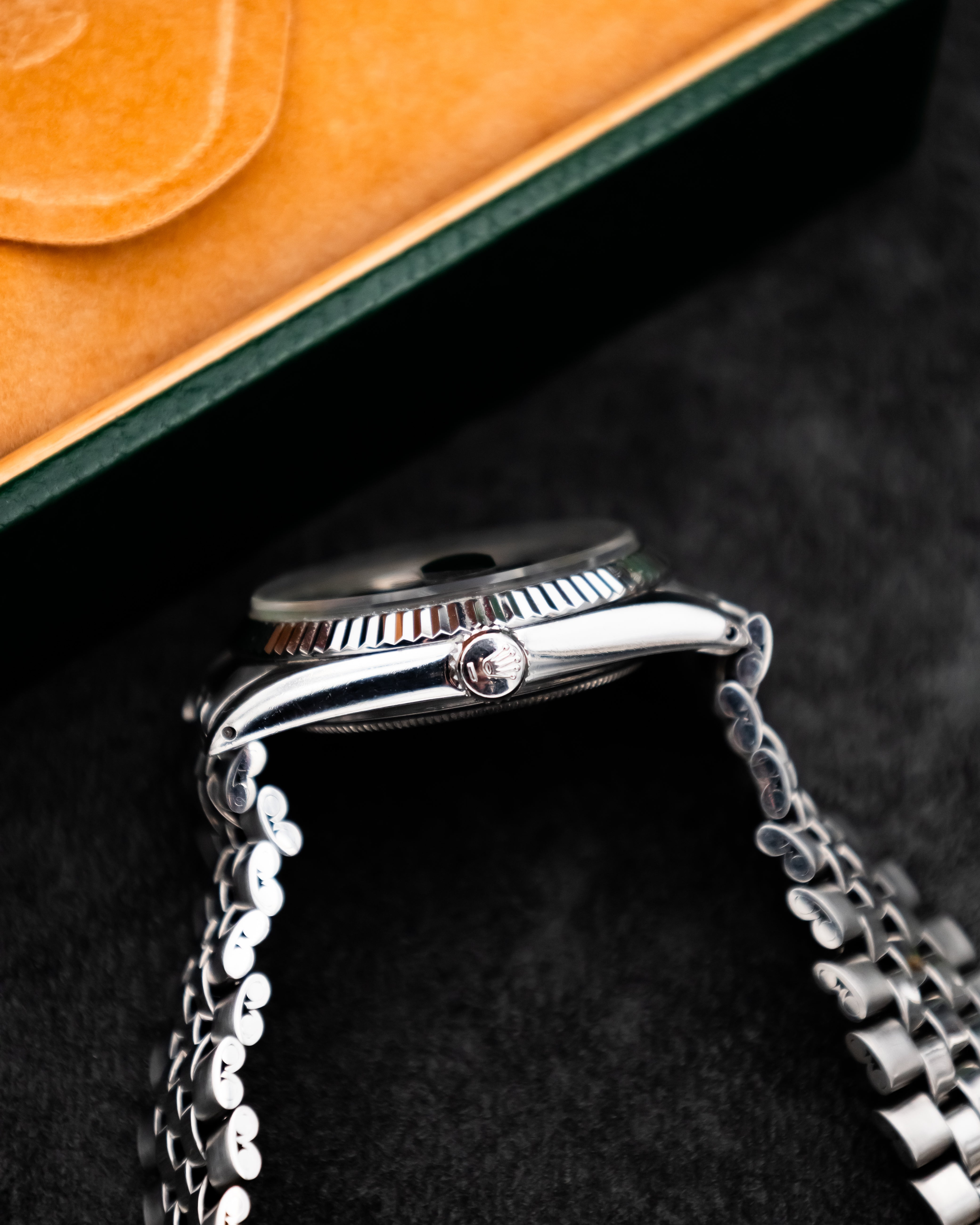 Rolex 1603 Perpetual Datejust - black dial