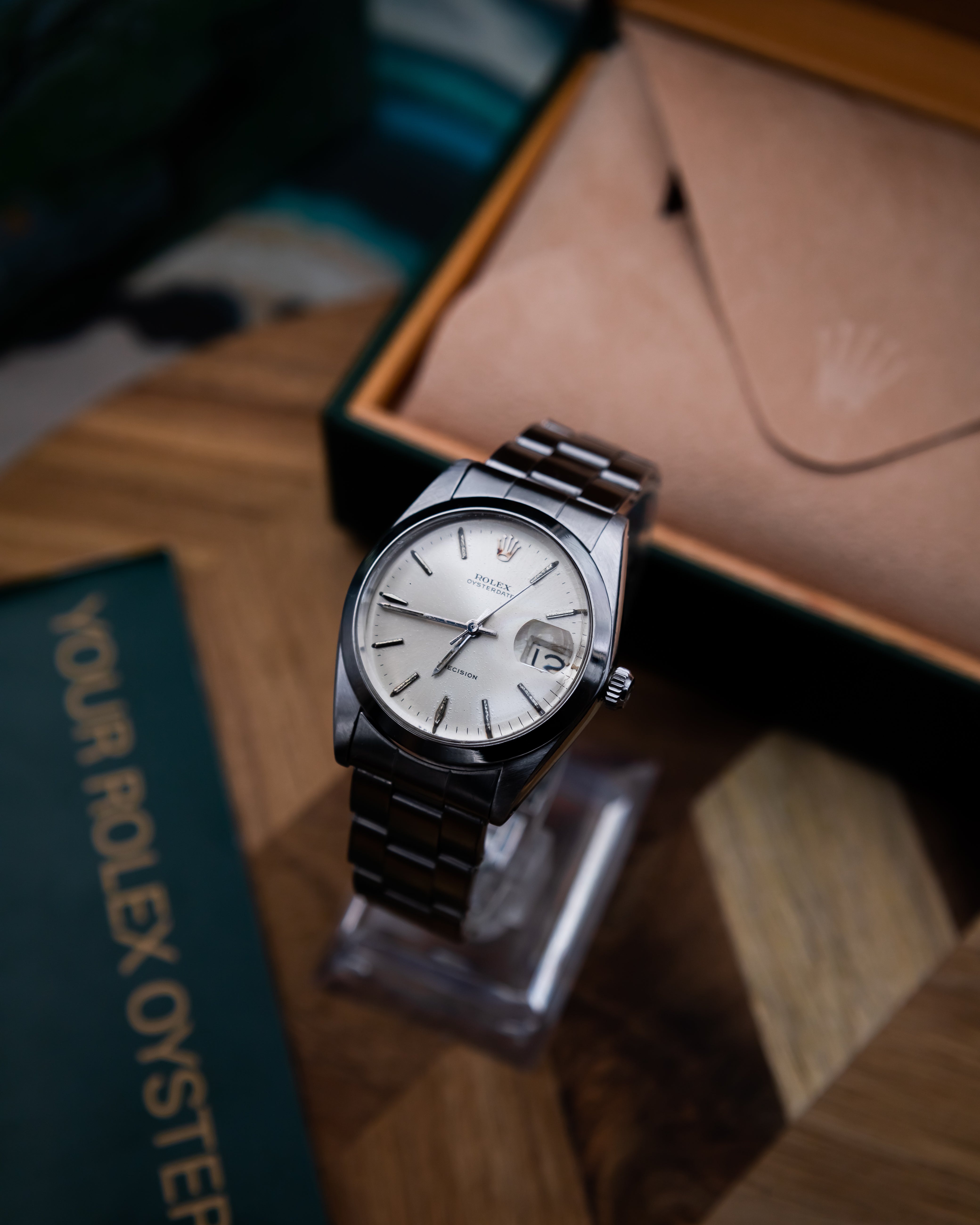 Rolex 6694 Oysterdate - classic dial
