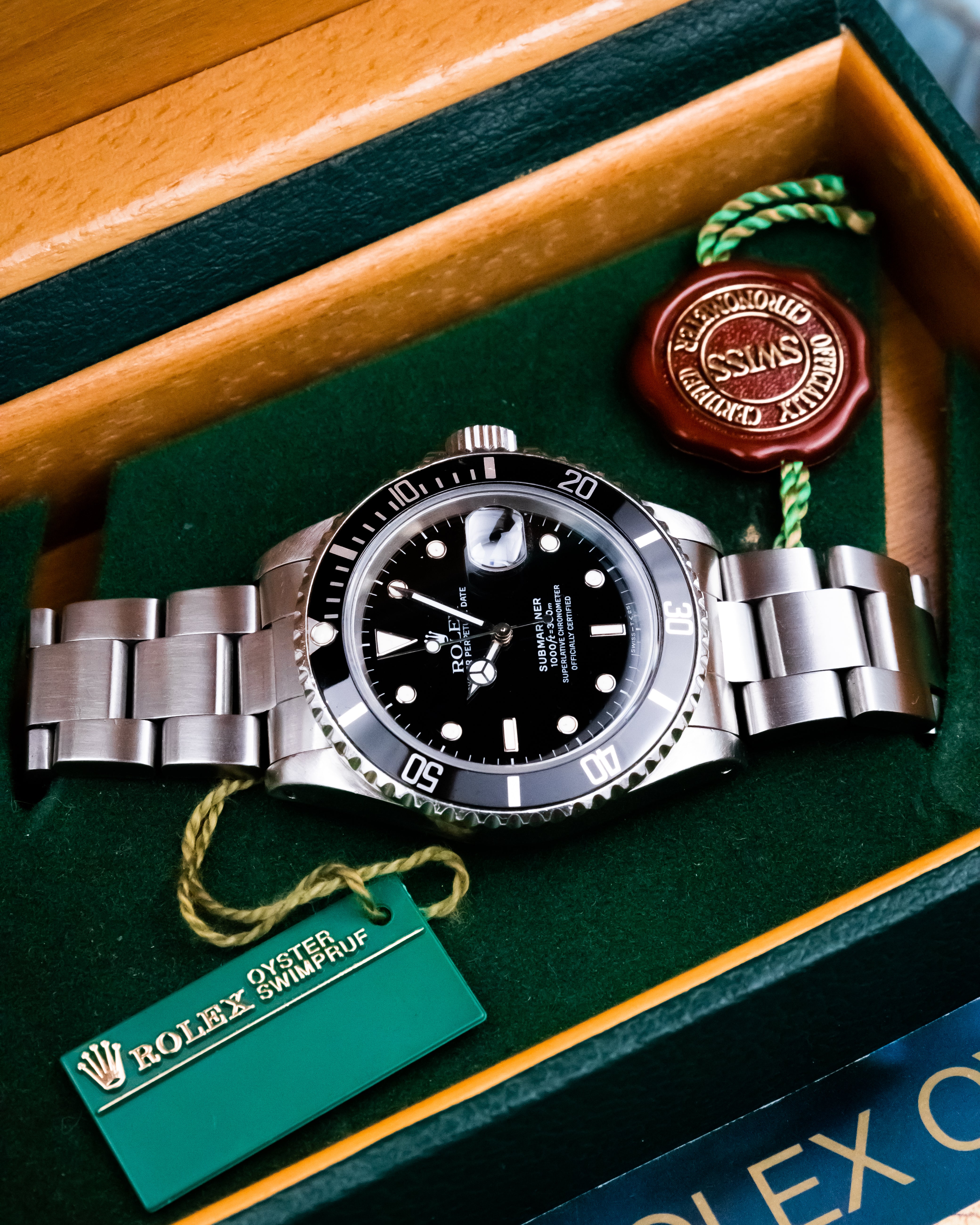Rolex 16610 Submariner - Tritium Dial