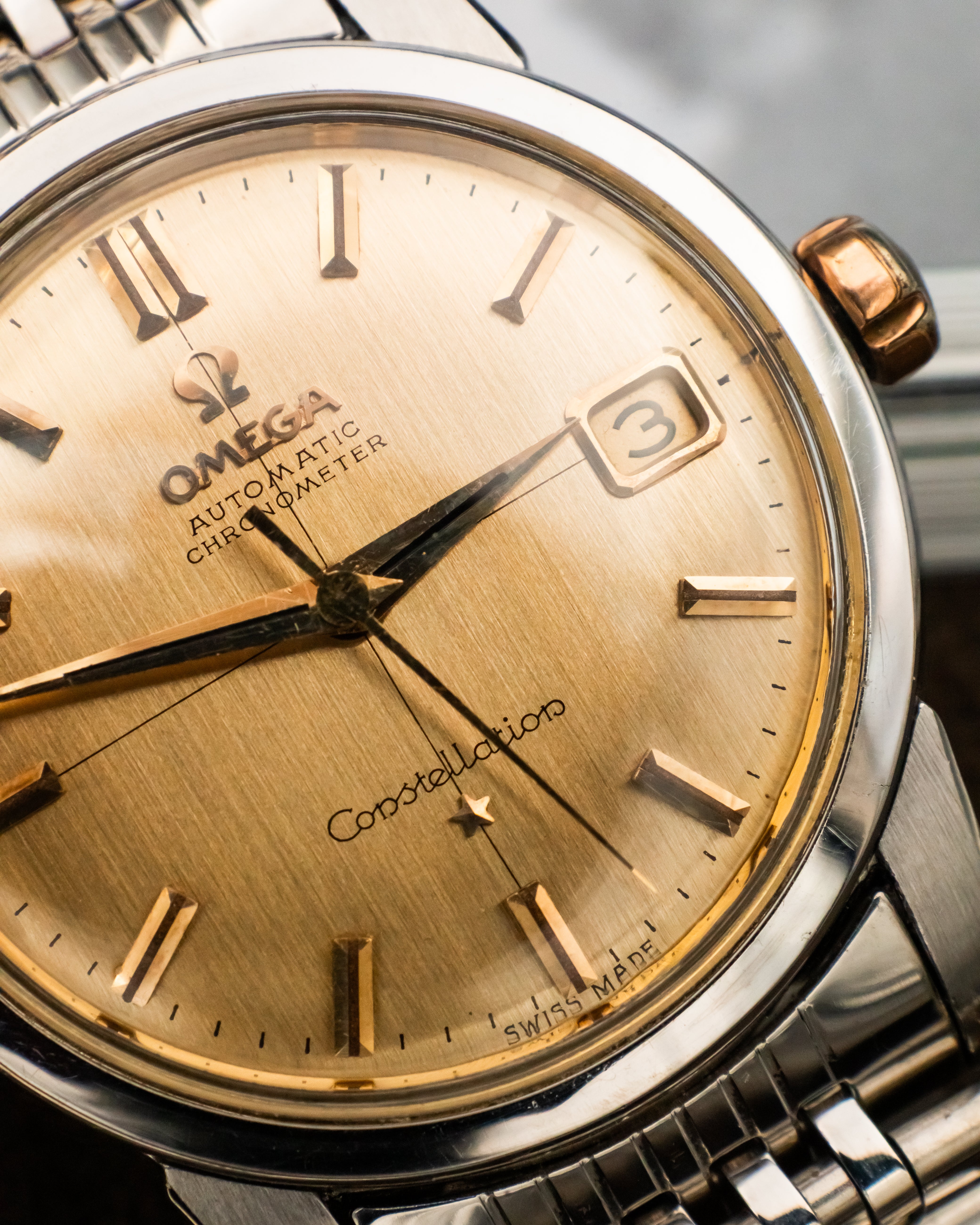 Omega Constellation Automatic - Gold Brushed Dial