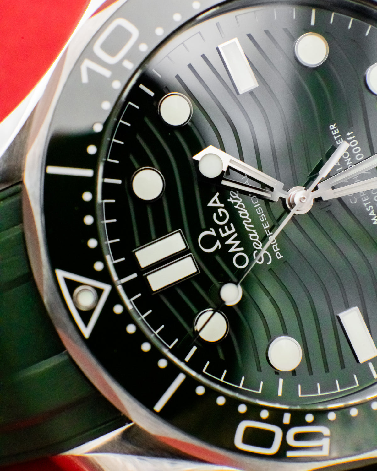 Omega Seamaster Diver 300M Co-Axial - Green Dial