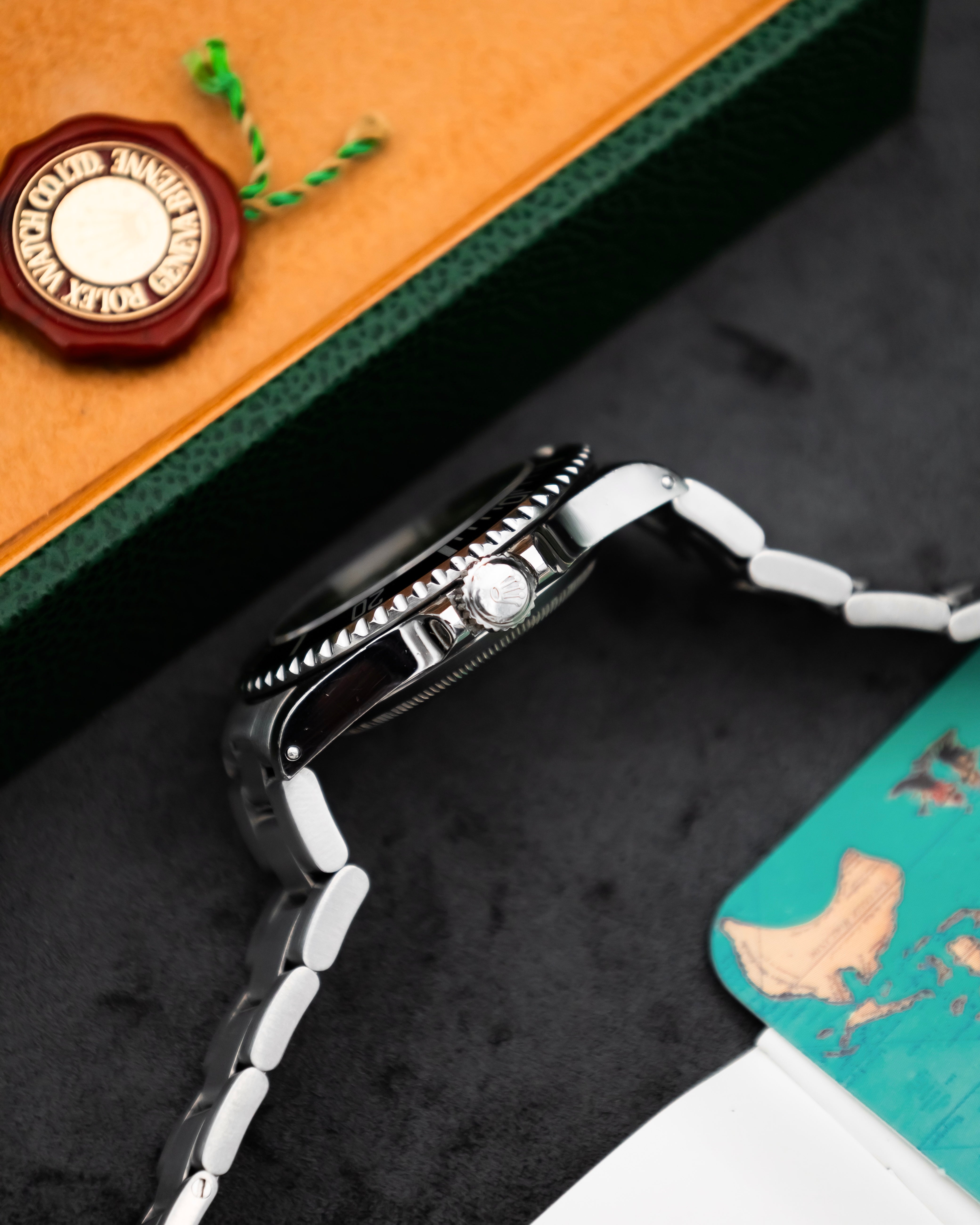 Rolex 14060 Submariner - Black Dial