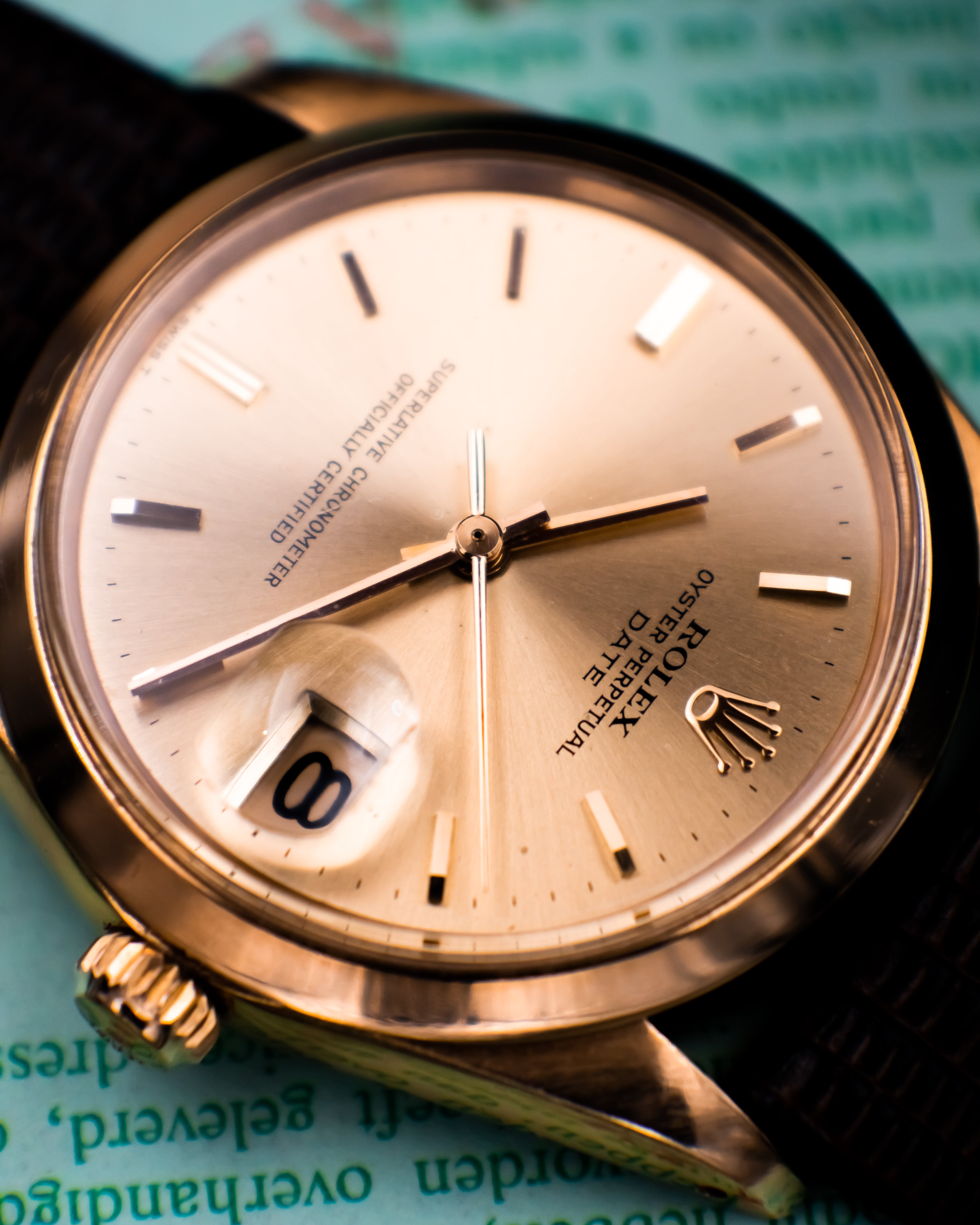 Rolex 1500 Perpetual date 18k - gold dial