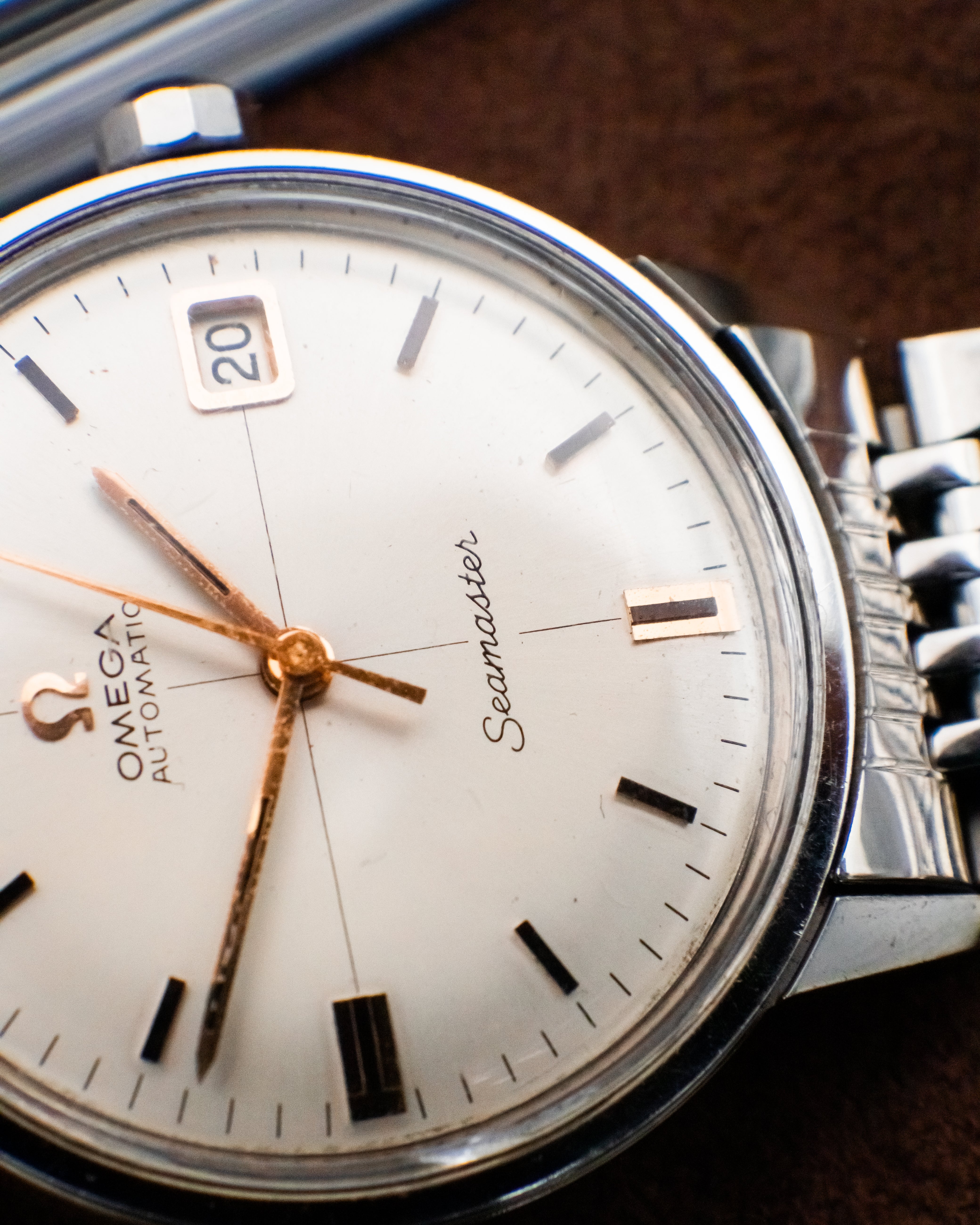 Omega 166.002 Seamaster - White Crosshair dial