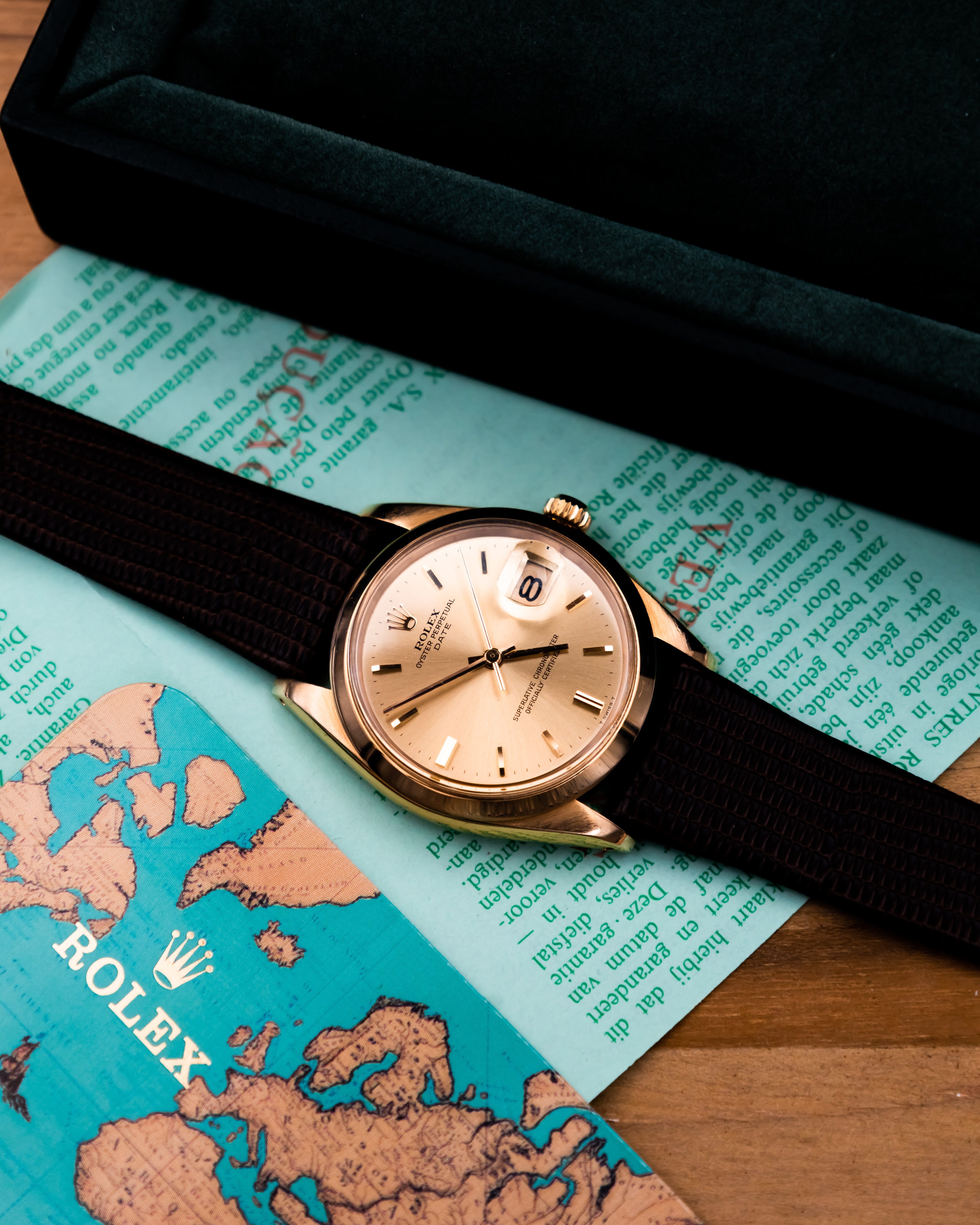 Rolex 1500 Perpetual date 18k - gold dial