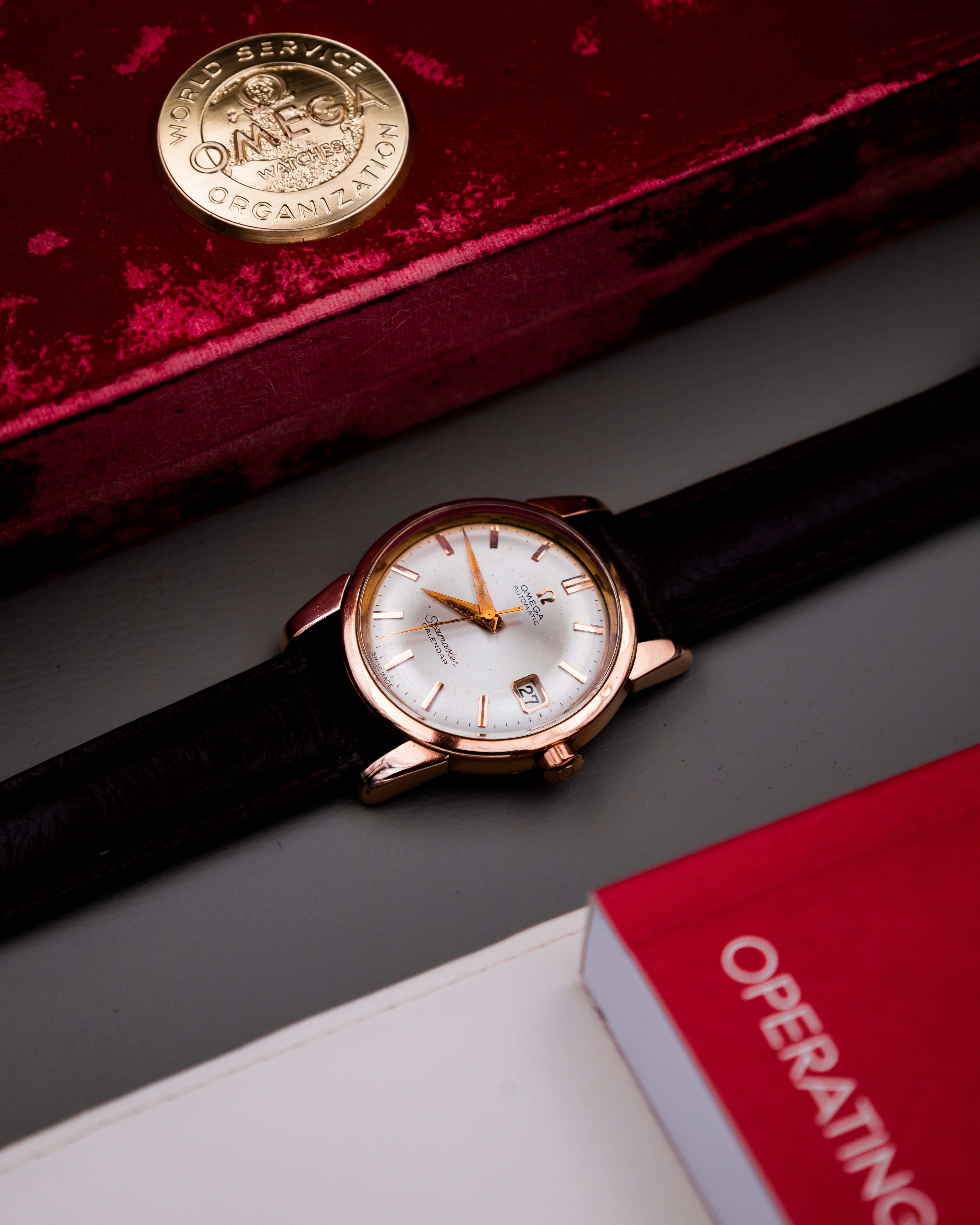 Omega 2849 - 8SC Seamaster Calender - champagne dial