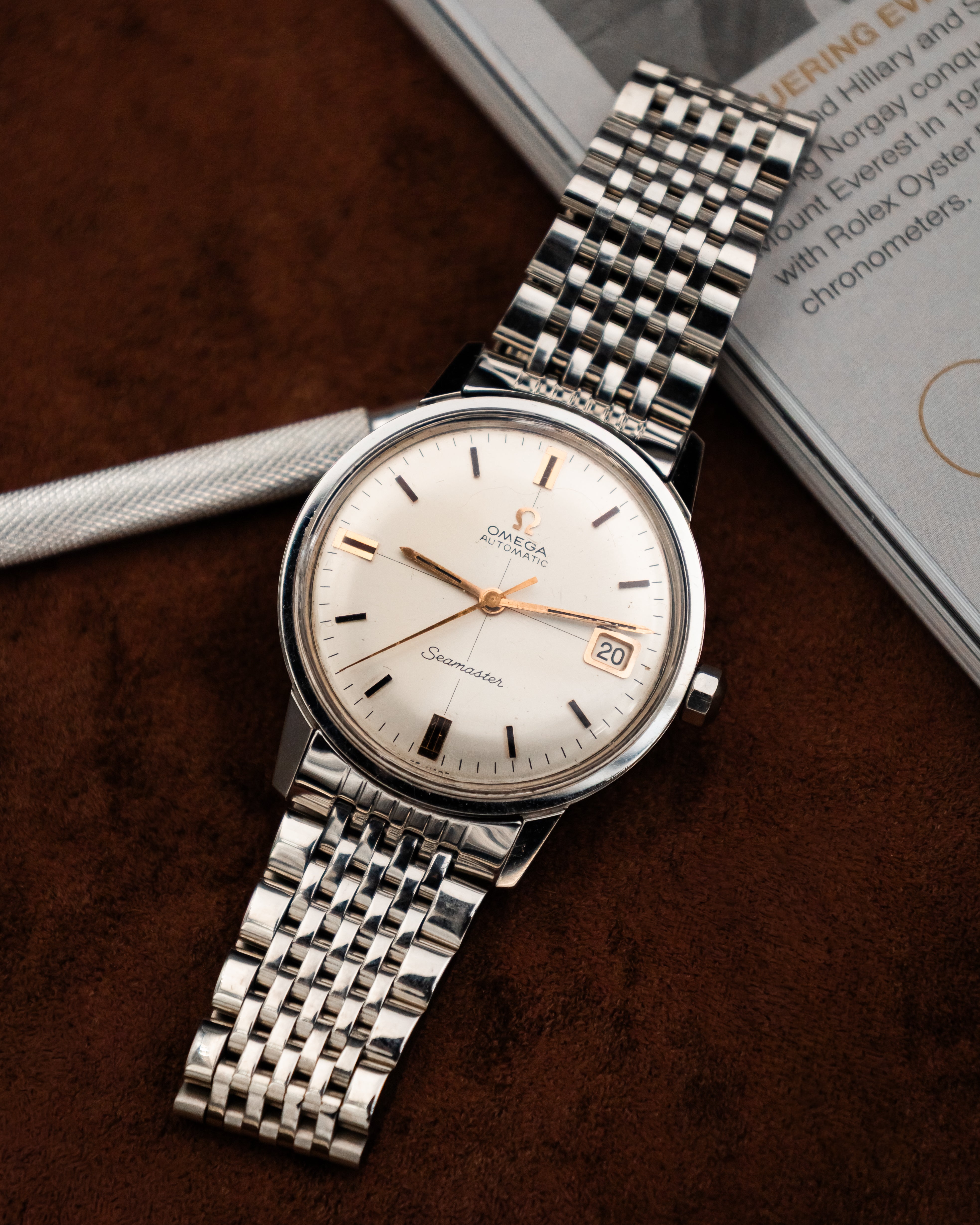 Omega 166.002 Seamaster - White Crosshair dial