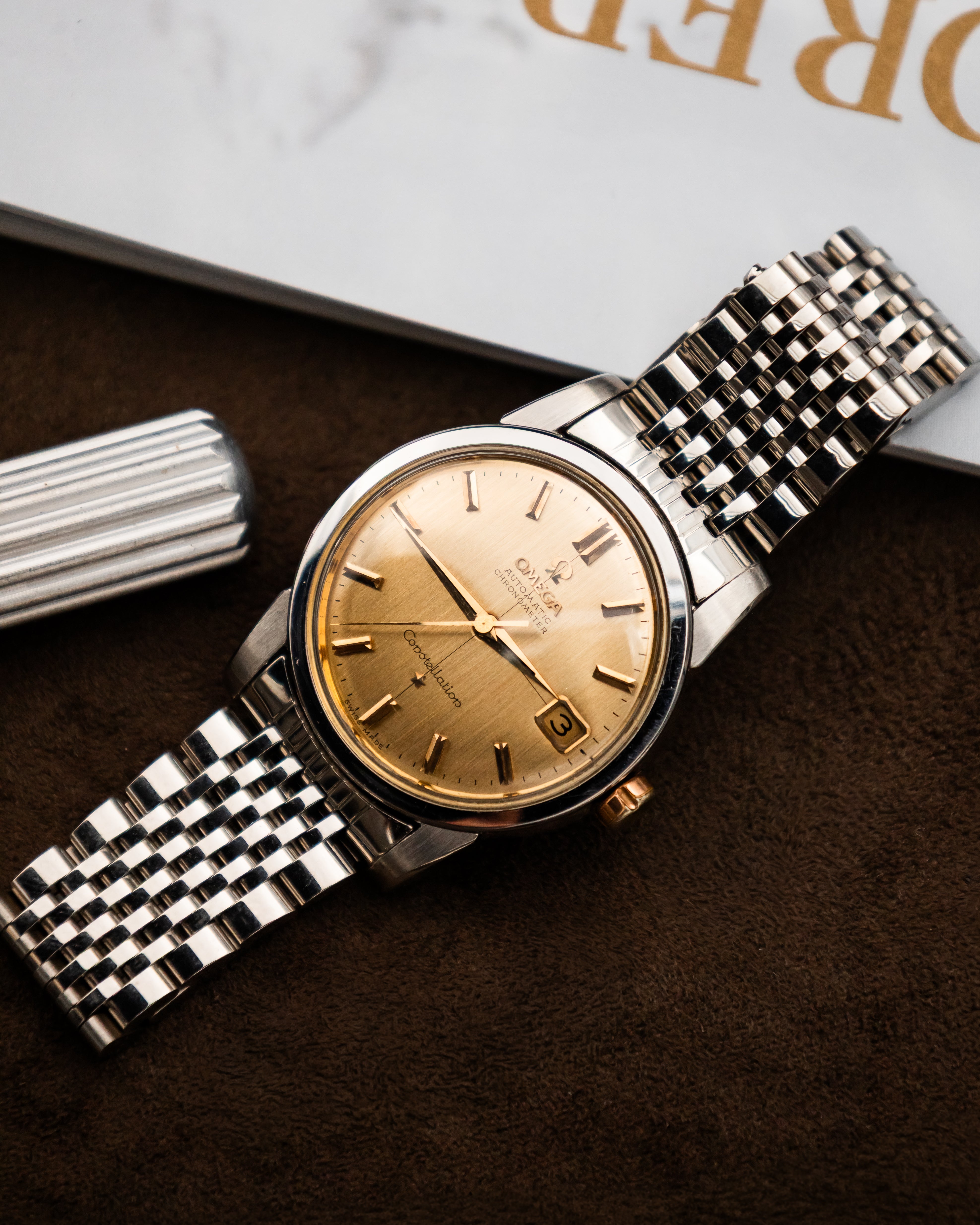 Omega Constellation Automatic - Gold Brushed Dial