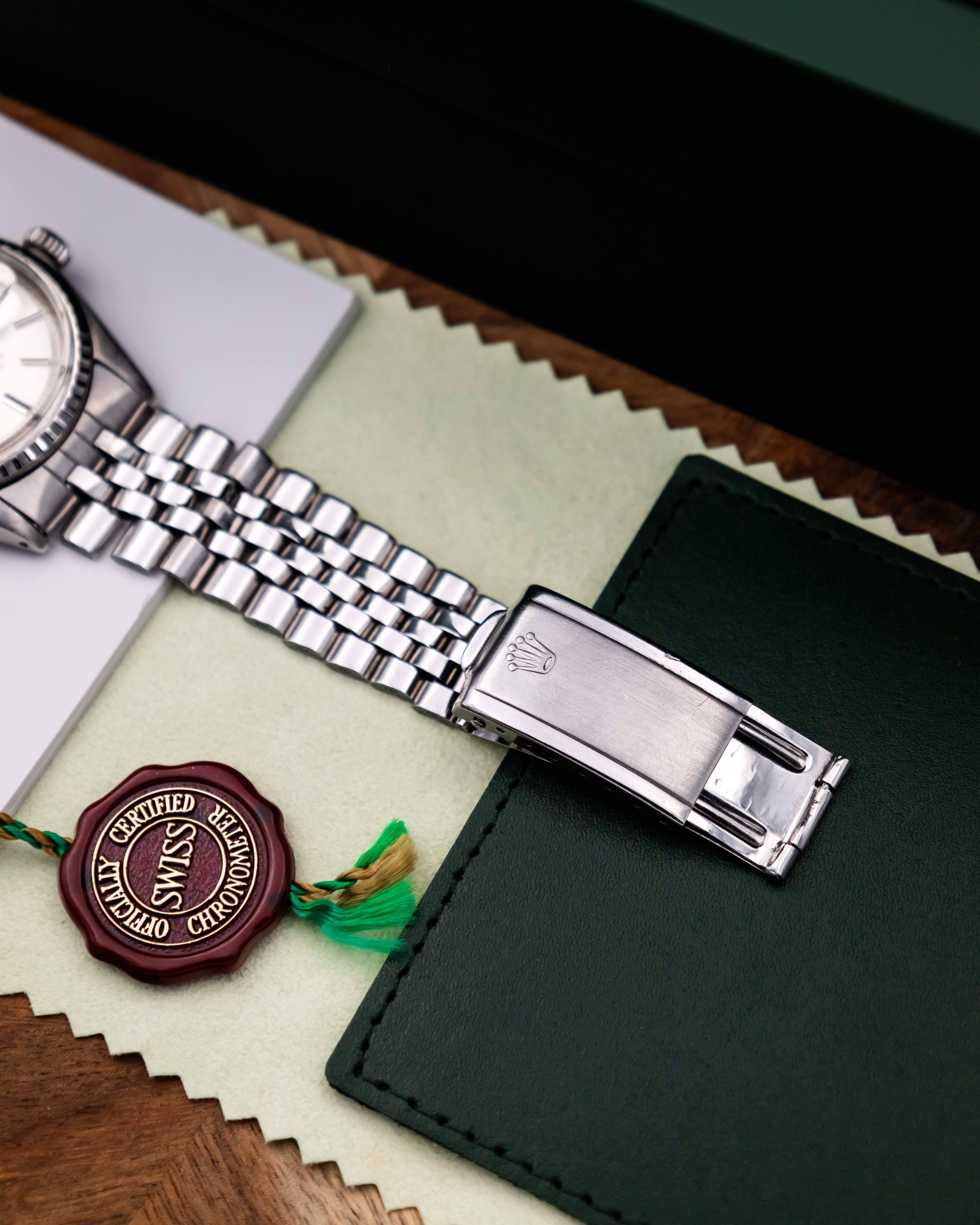 Rolex 1603 Perpetual Datejust - Silver dial