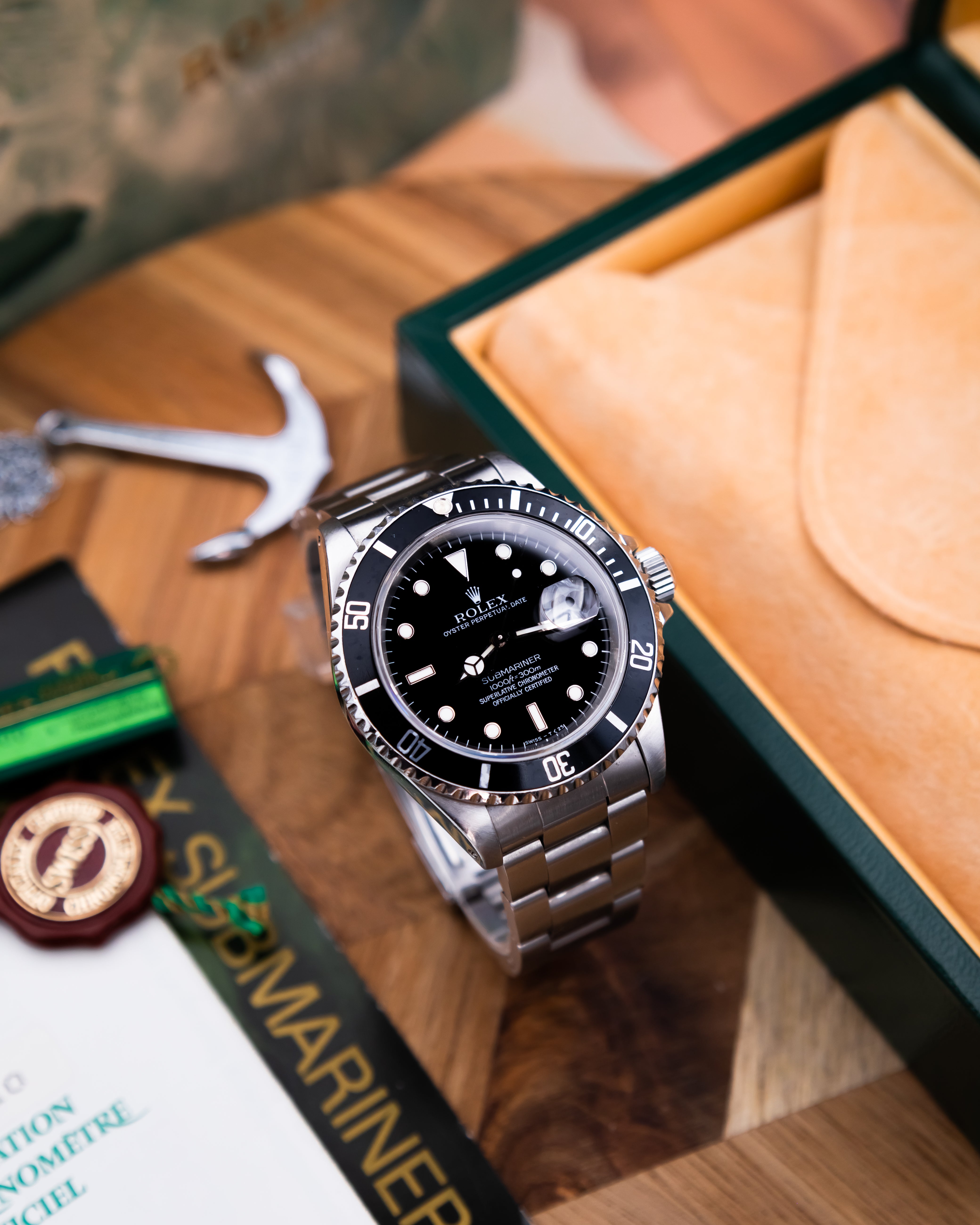 Rolex 16610 Submariner Date - Tritium dial