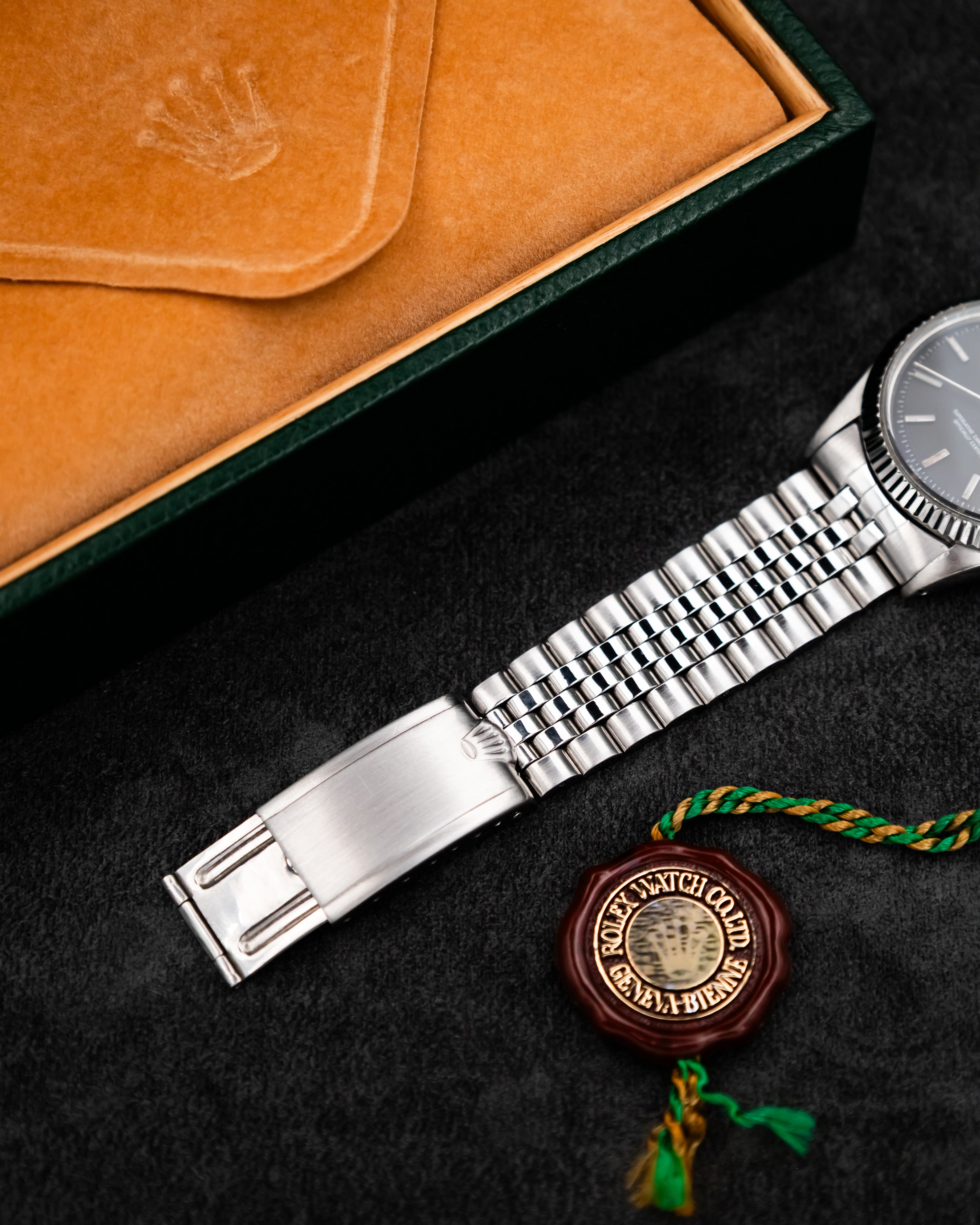 Rolex 1603 Perpetual Datejust - black dial