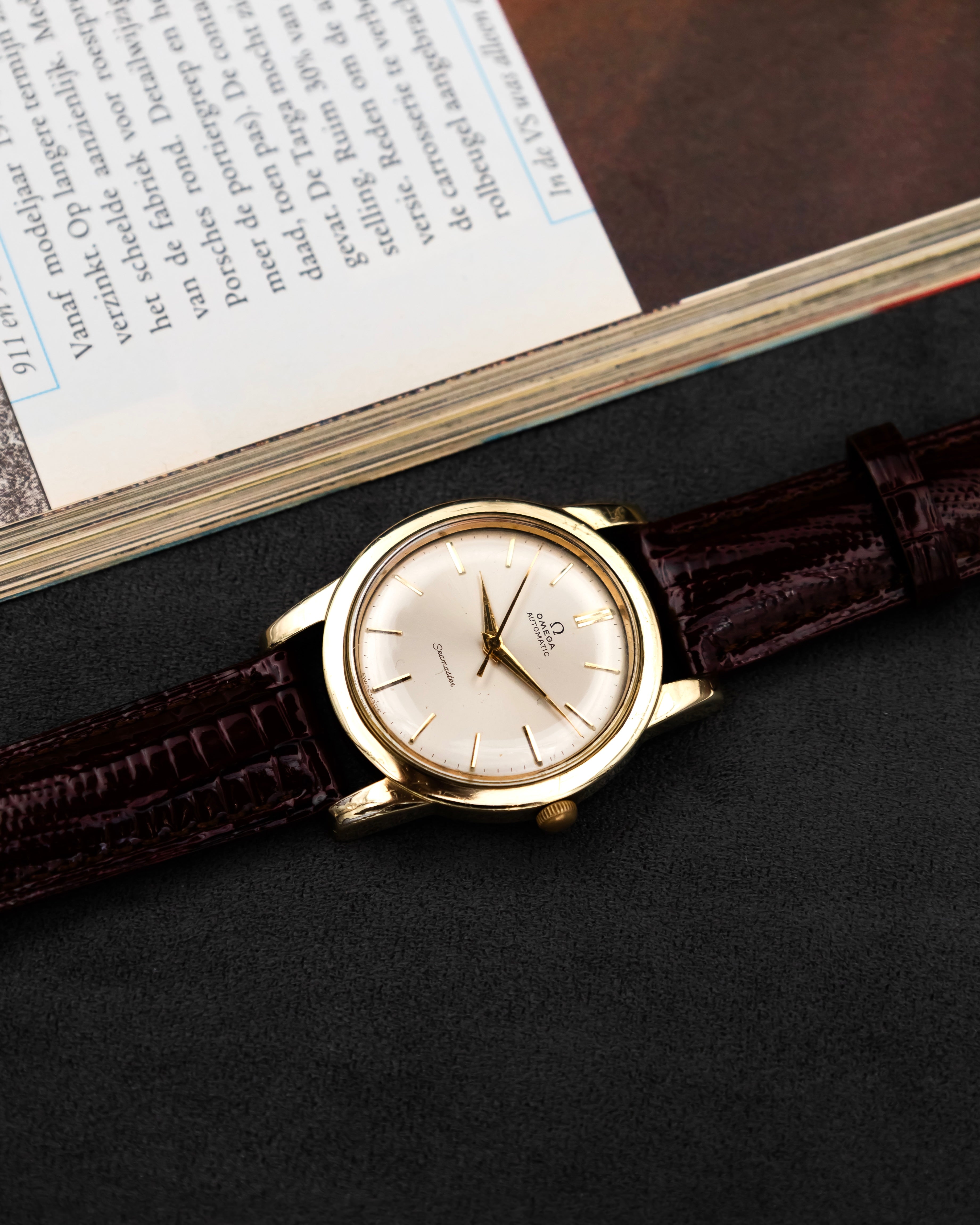 Omega 2577-19 SC Seamaster - Champagne Dial