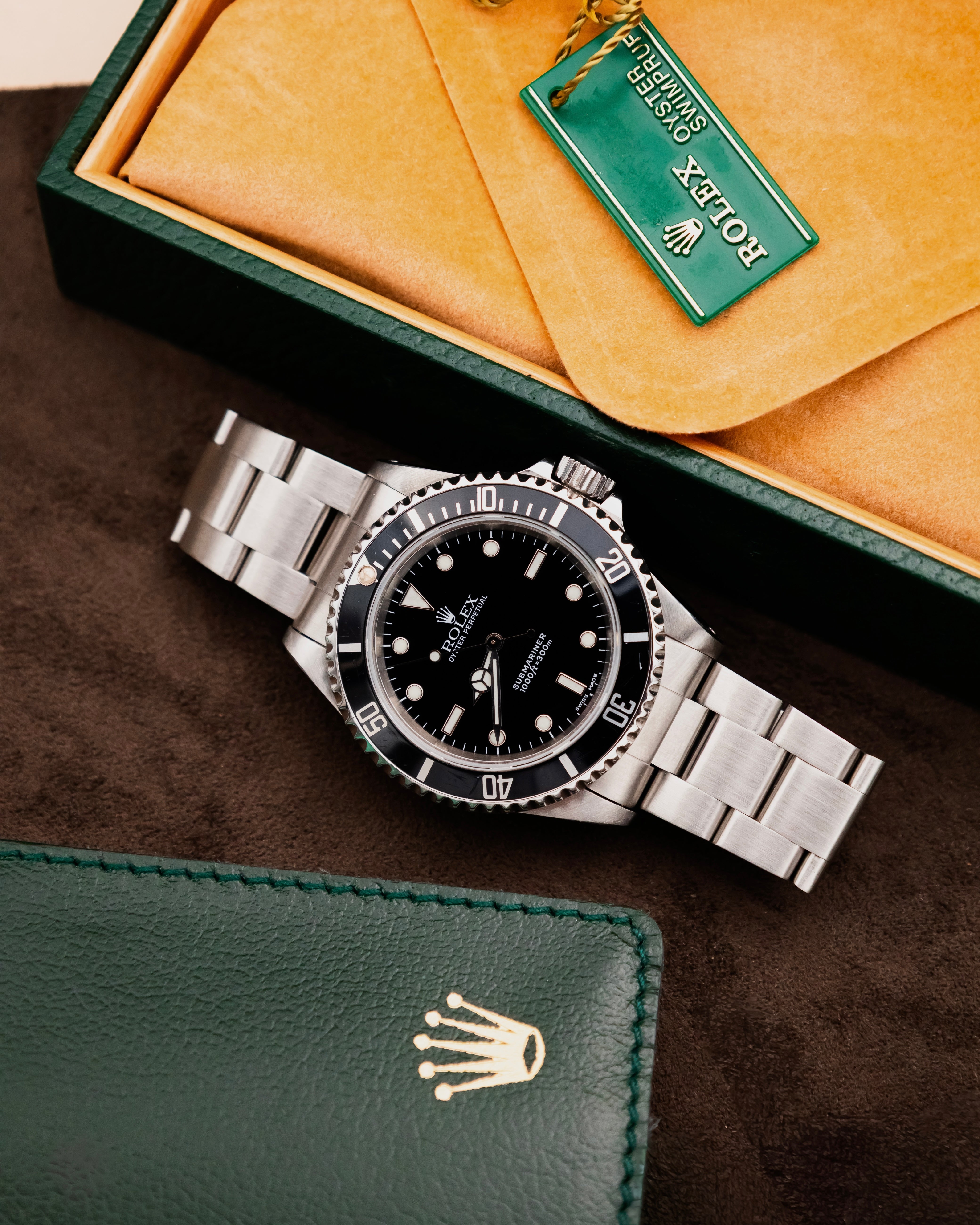 Rolex 14060M Submariner - Black Dial
