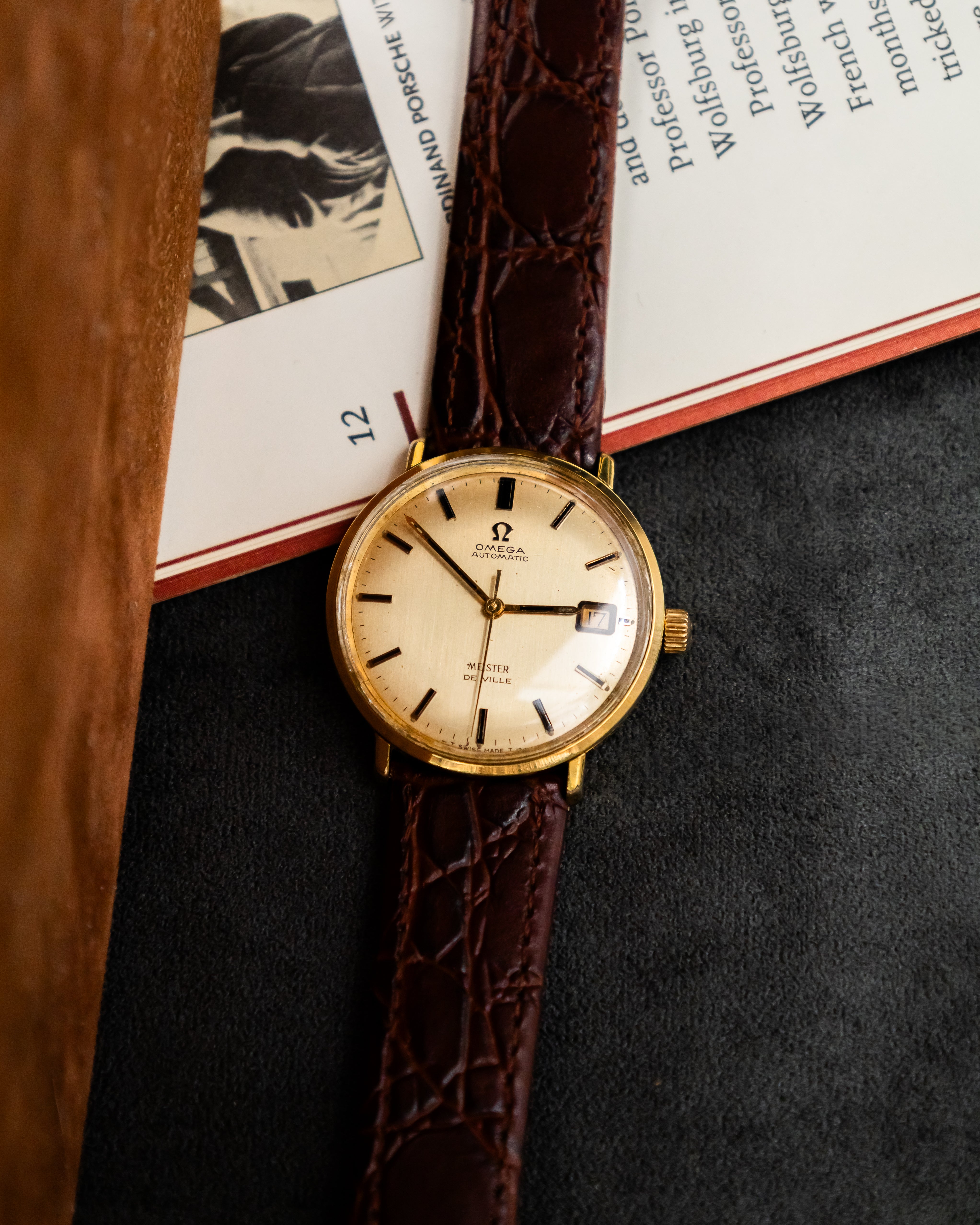 Omega 166.033 Meister De Ville - Gold dial