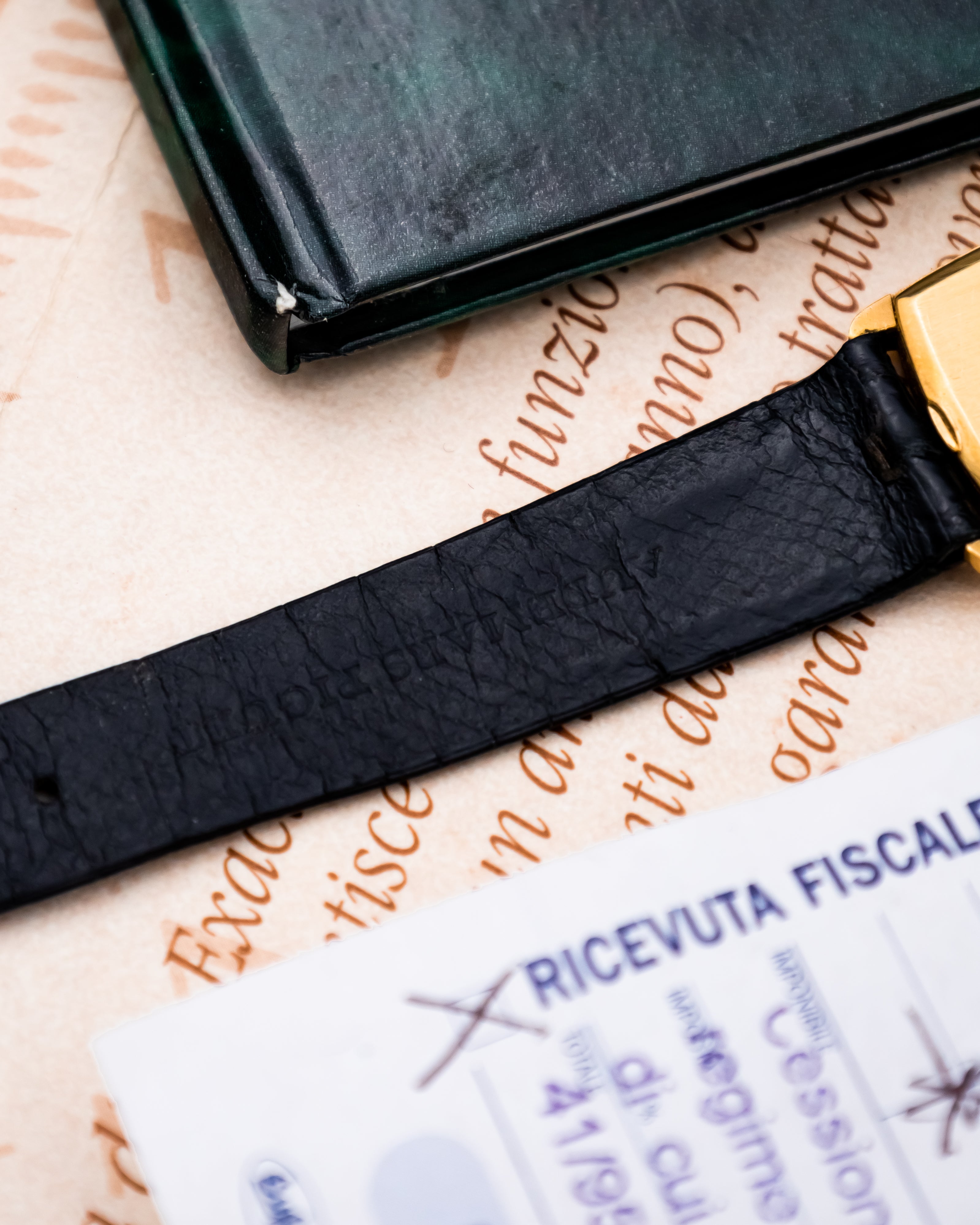 Audemars Piguet 18k gold - Black dial