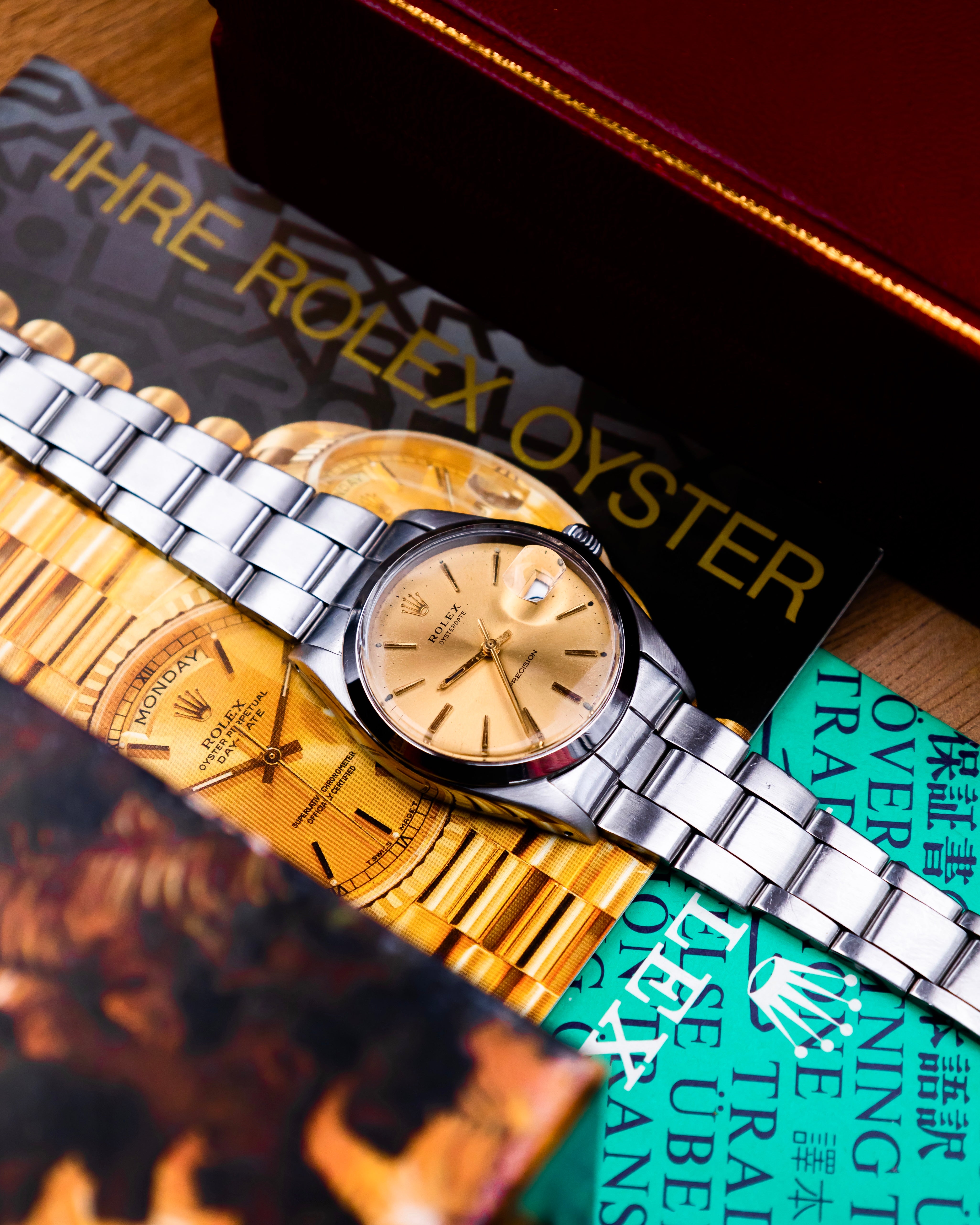 Rolex 6694 Oysterdate - champagne dial
