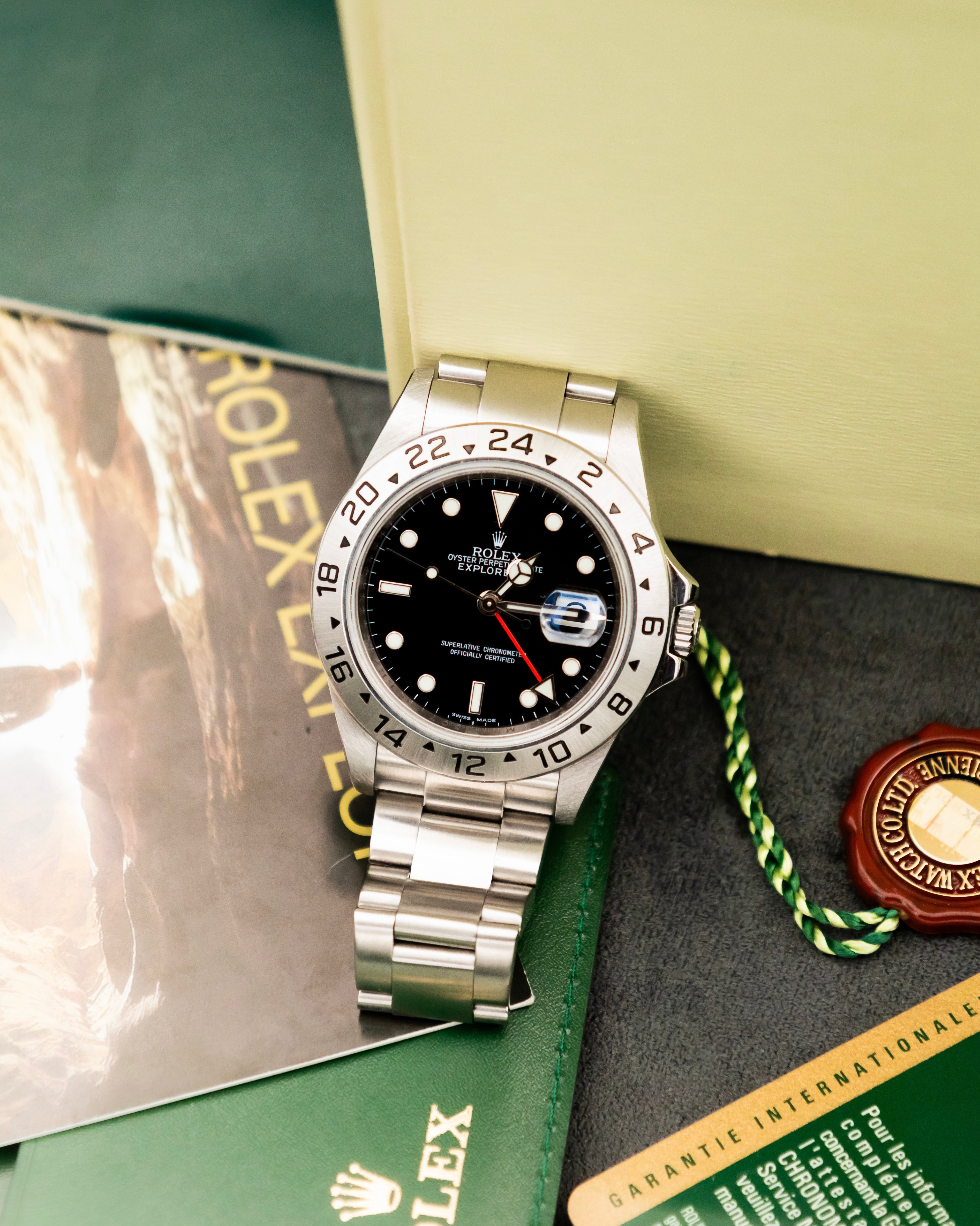 Rolex 16570T RRR Explorer II - Black Dial