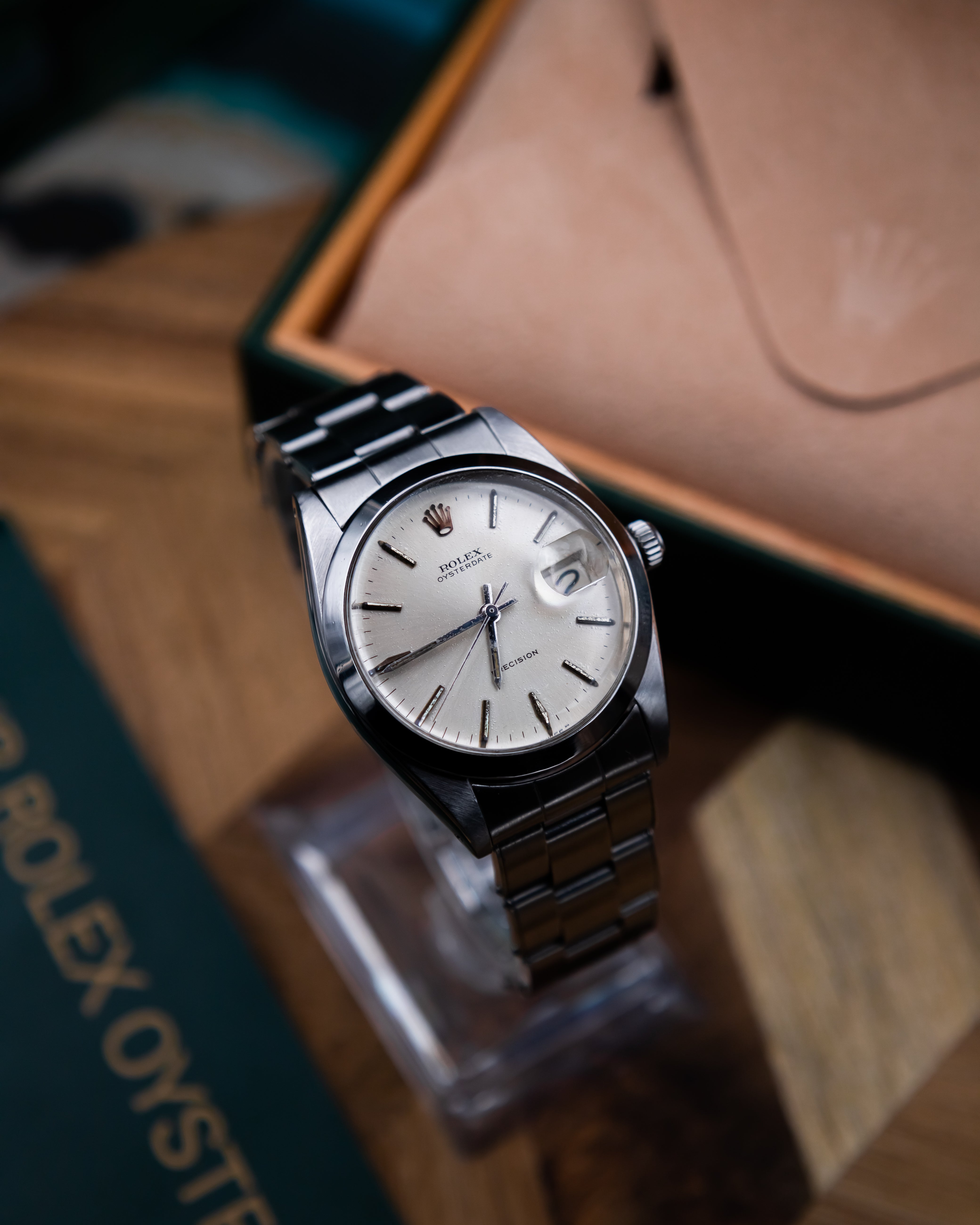 Rolex 6694 Oysterdate - classic dial