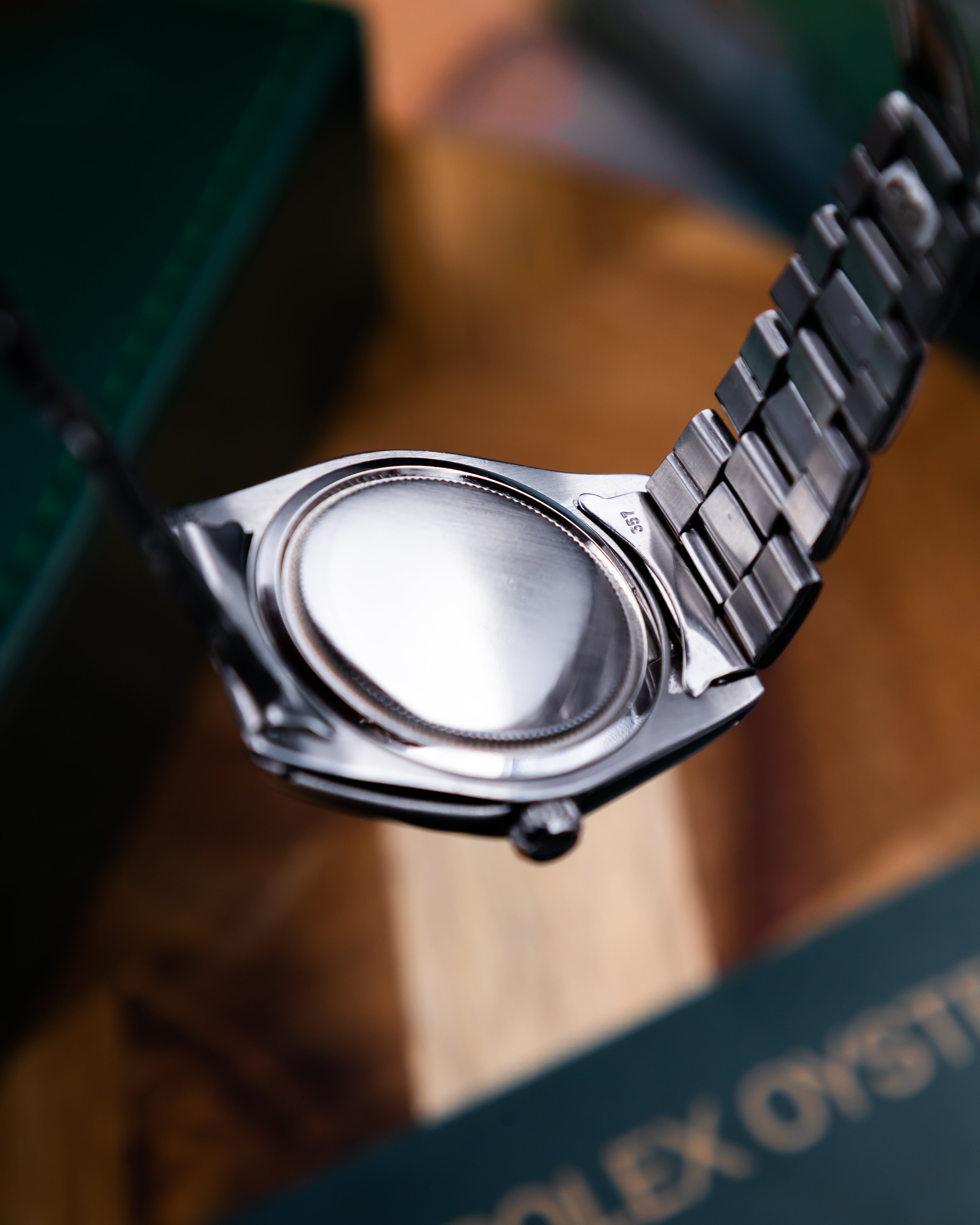 Rolex 6694 Oysterdate - Linen dial