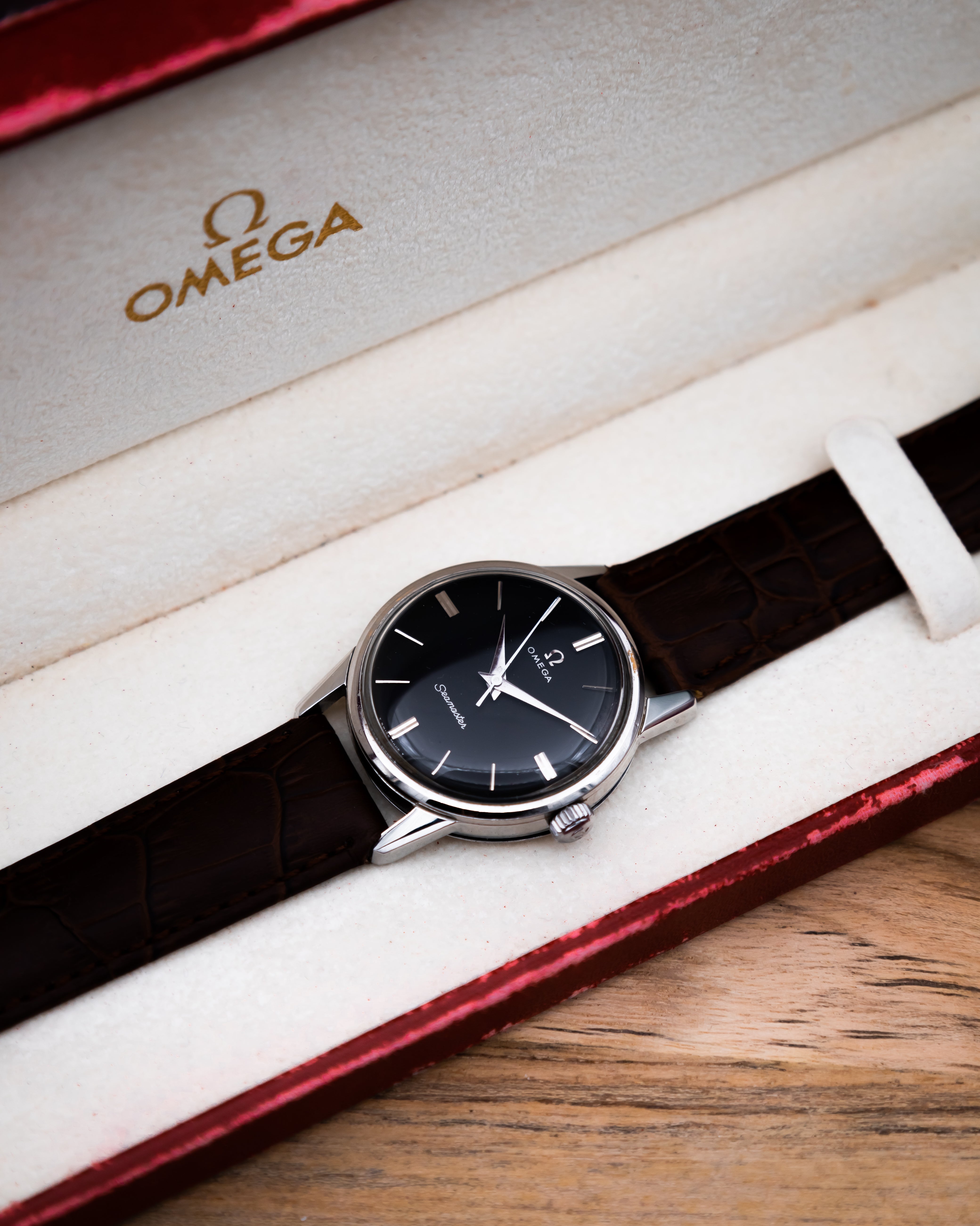 Omega 14390-61SC Seamaster - black dial