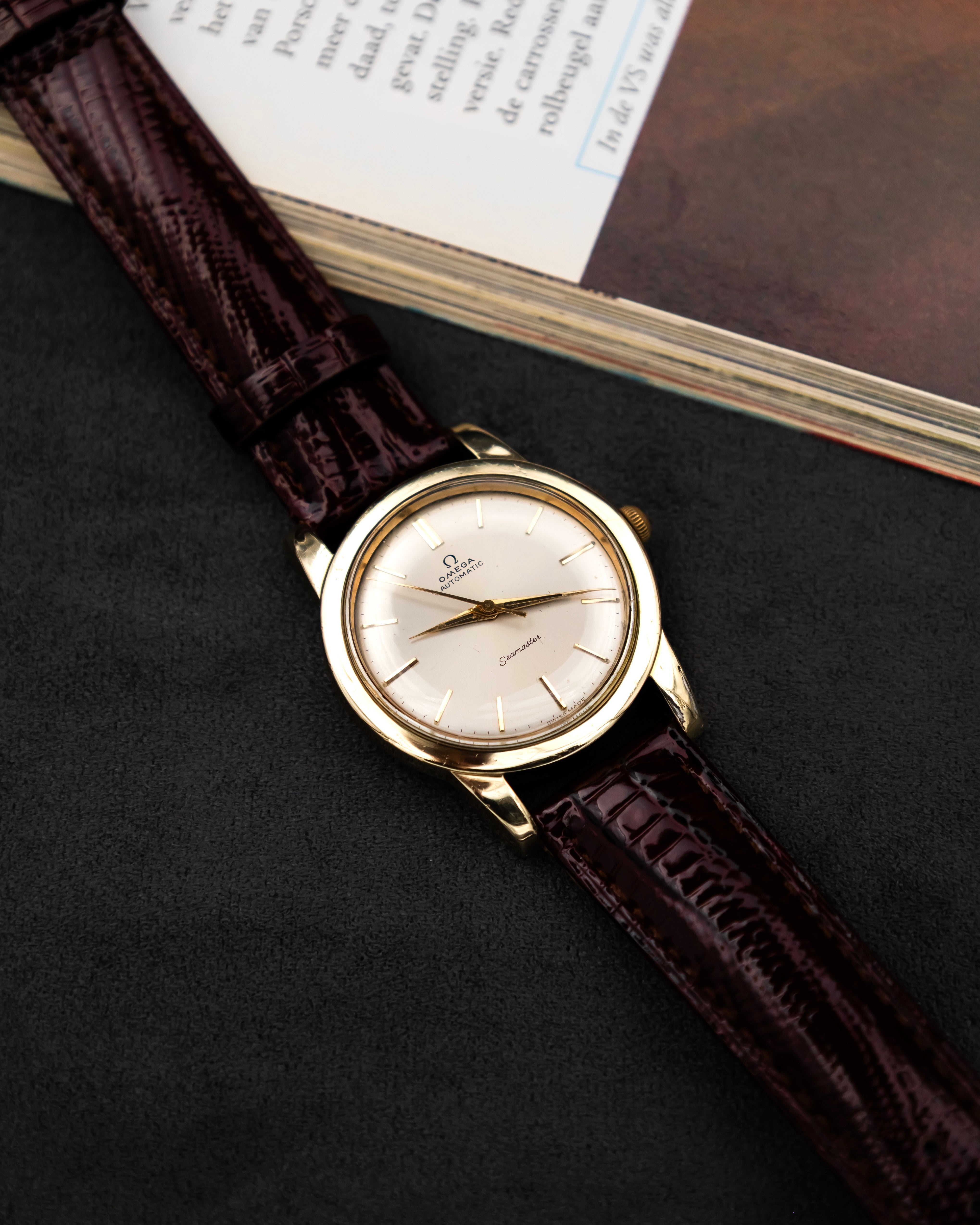 Omega 2577-19 SC Seamaster - Champagne Dial