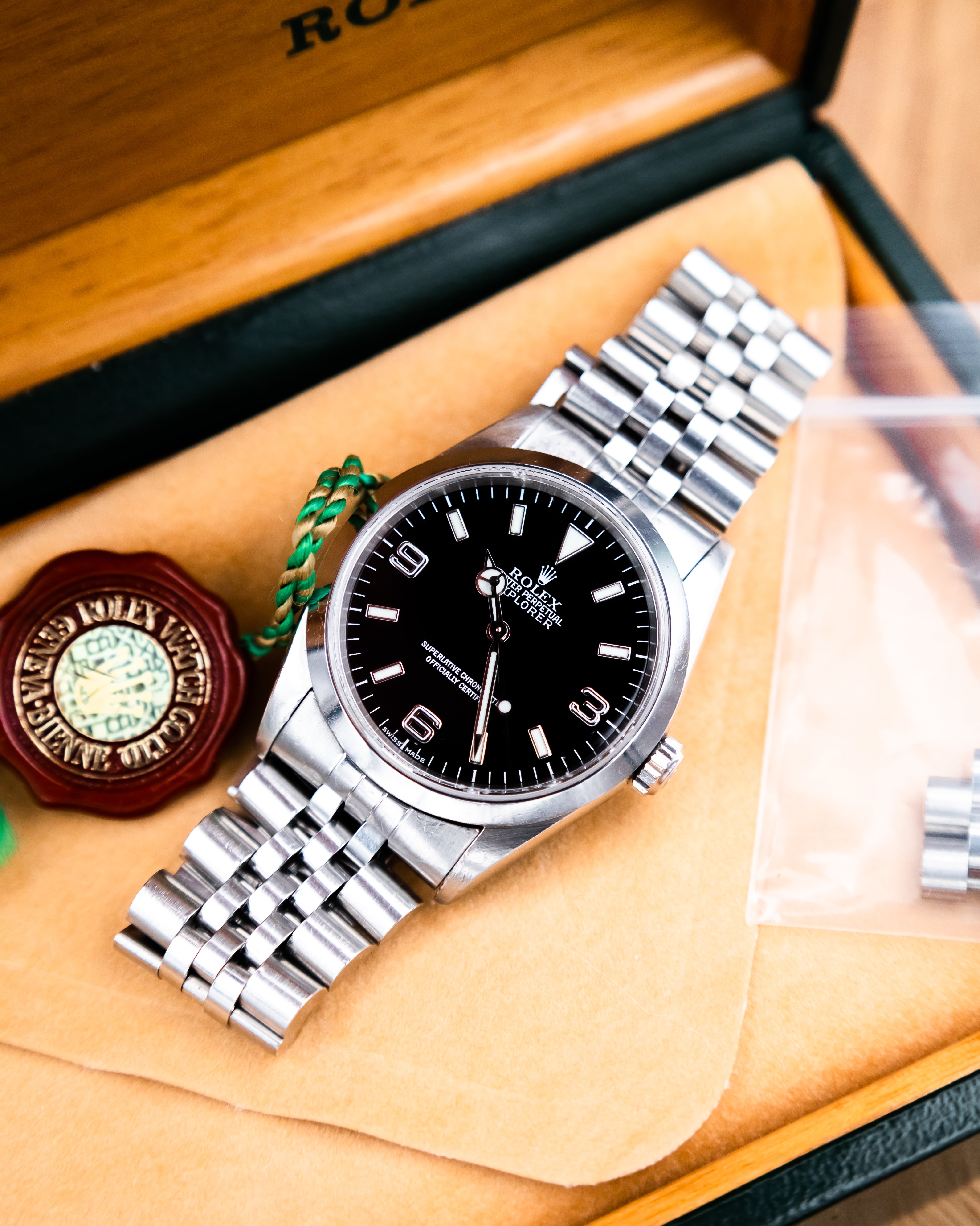 Rolex 14270 Explorer - SWISS black dial