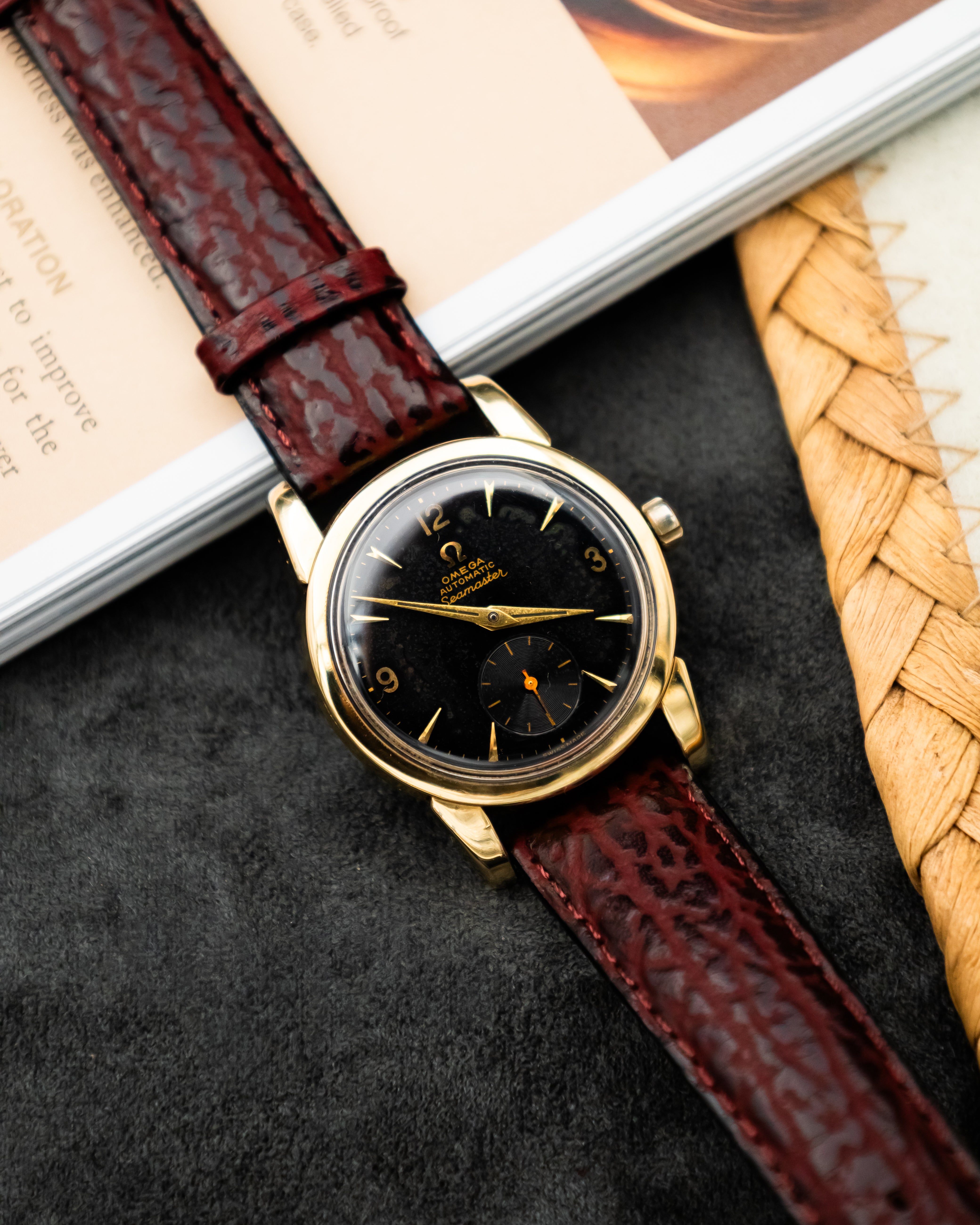 Omega 2848 - 1 Seamaster Sub-Second - Black Gilt Dial