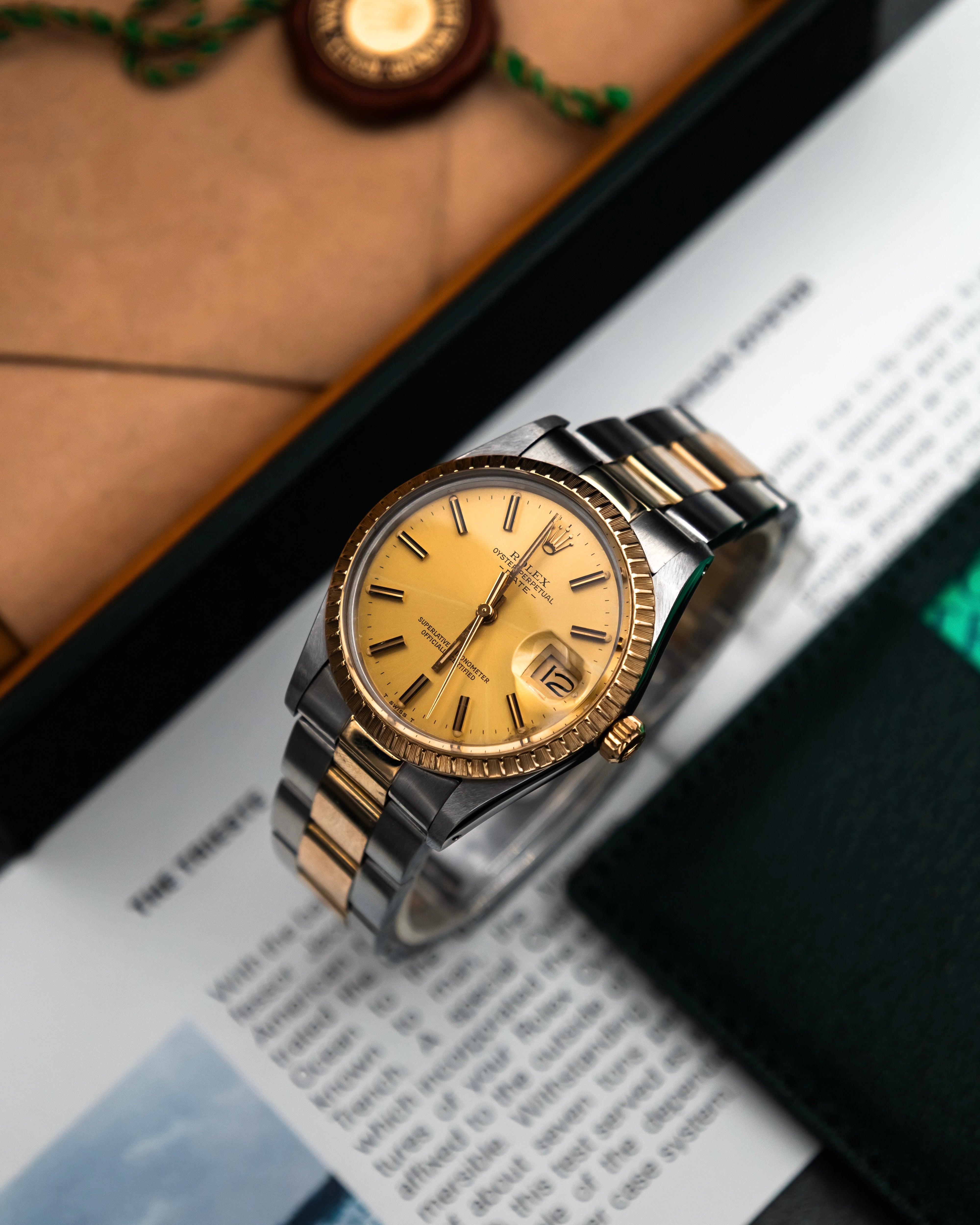 Rolex 15053 Oyster Perpetual Date - champagne dial