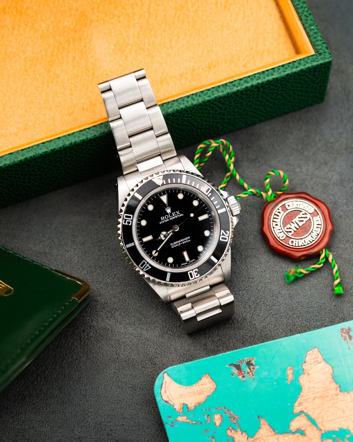 Rolex 14060 Submariner No Date - Swiss Made dial