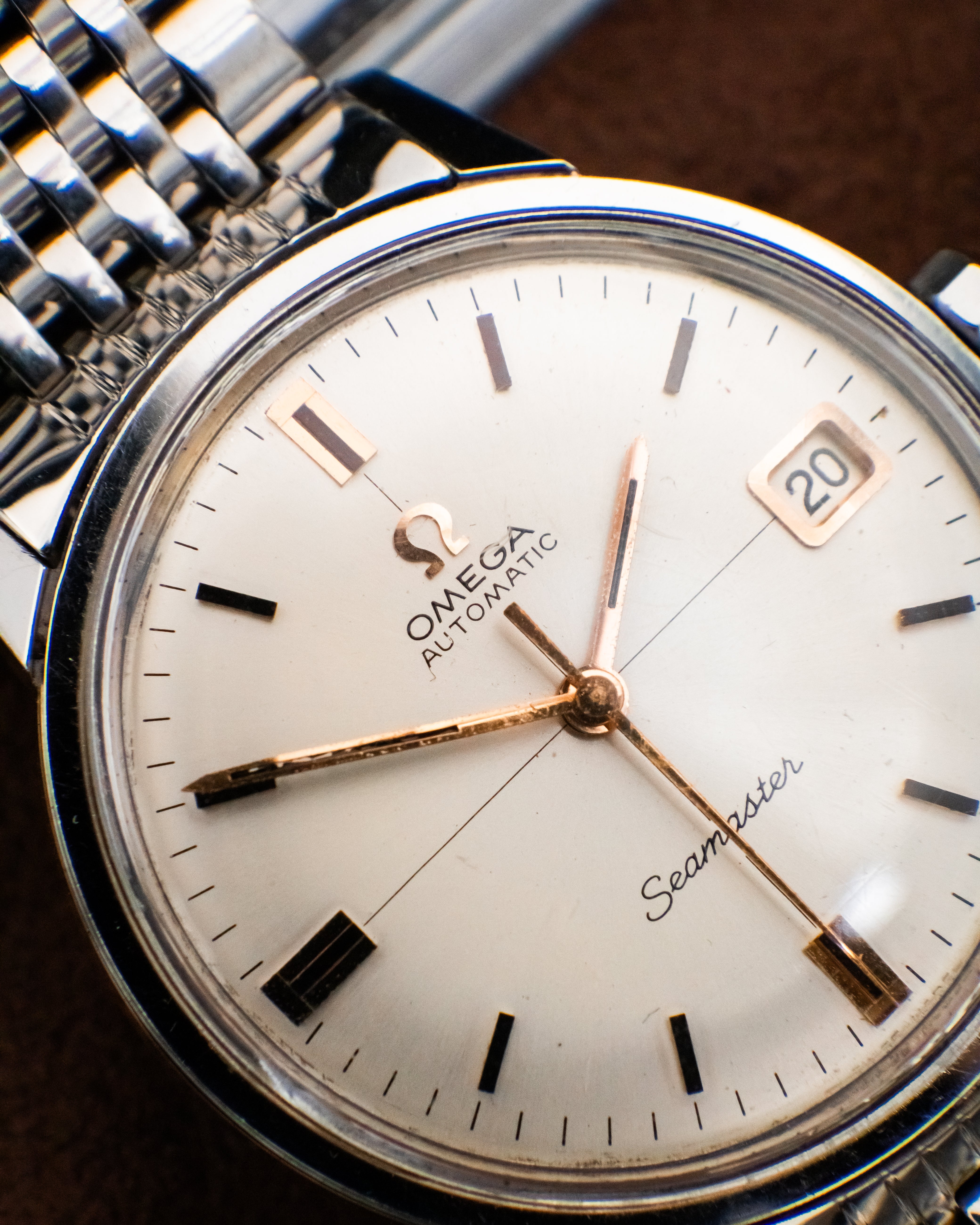 Omega 166.002 Seamaster - White Crosshair dial
