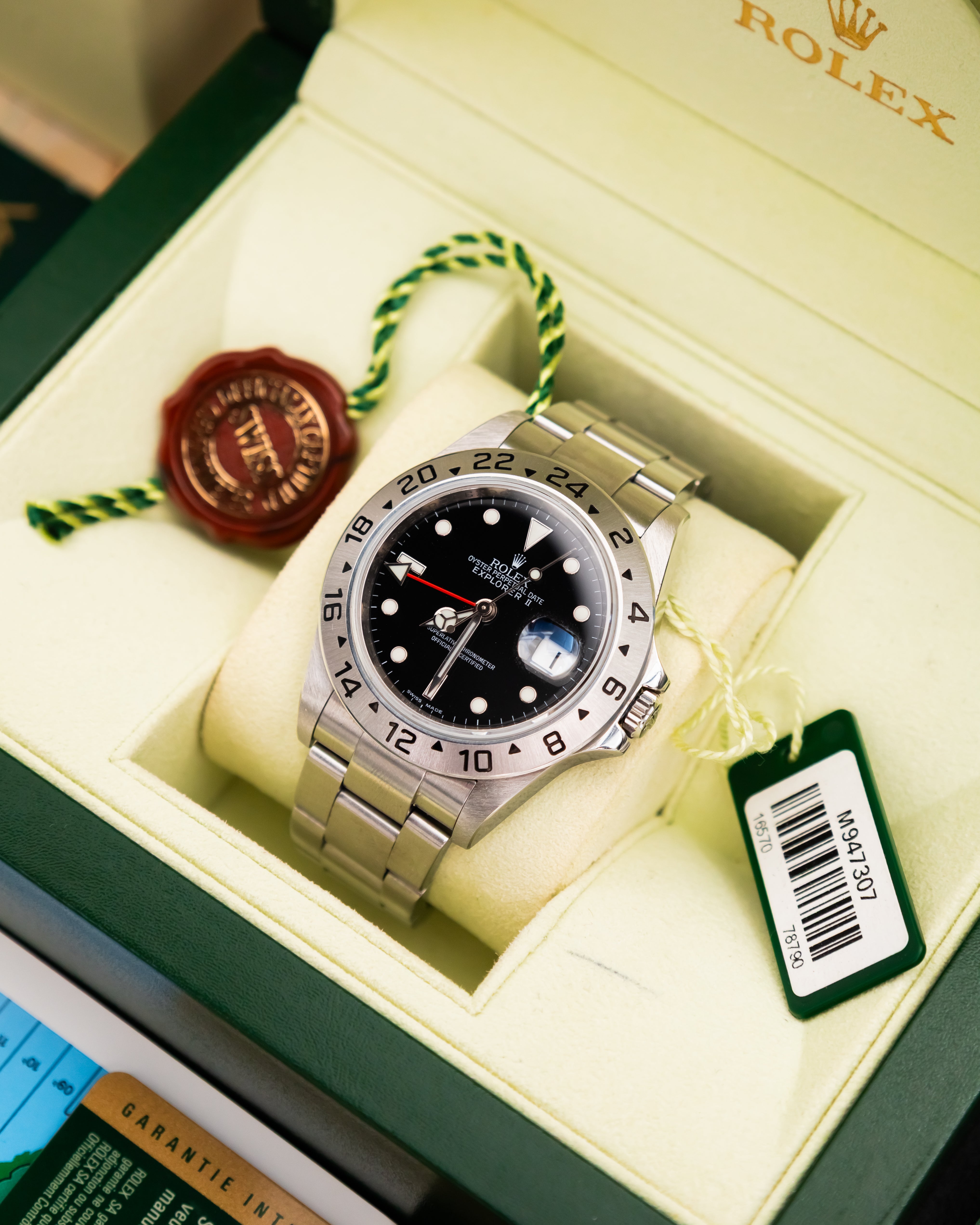 Rolex 16570T RRR Explorer II - Black Dial