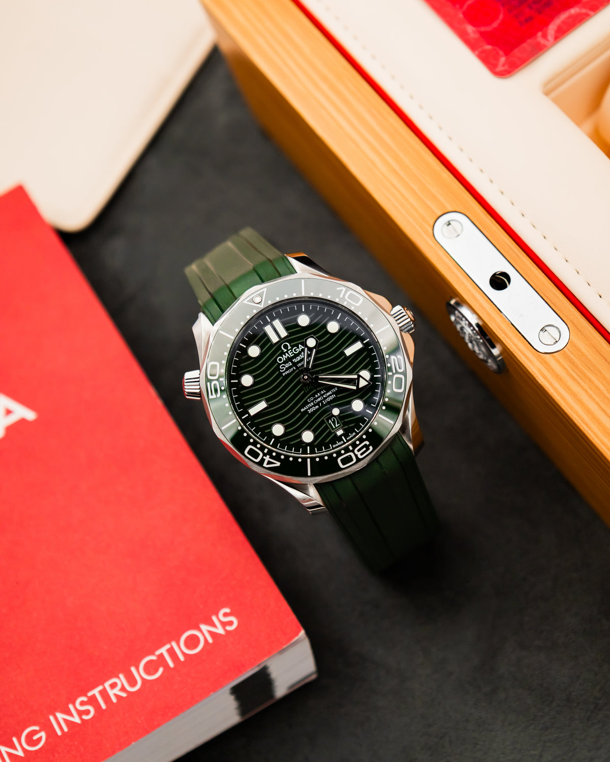 Omega Seamaster Diver 300M Co-Axial - Green Dial