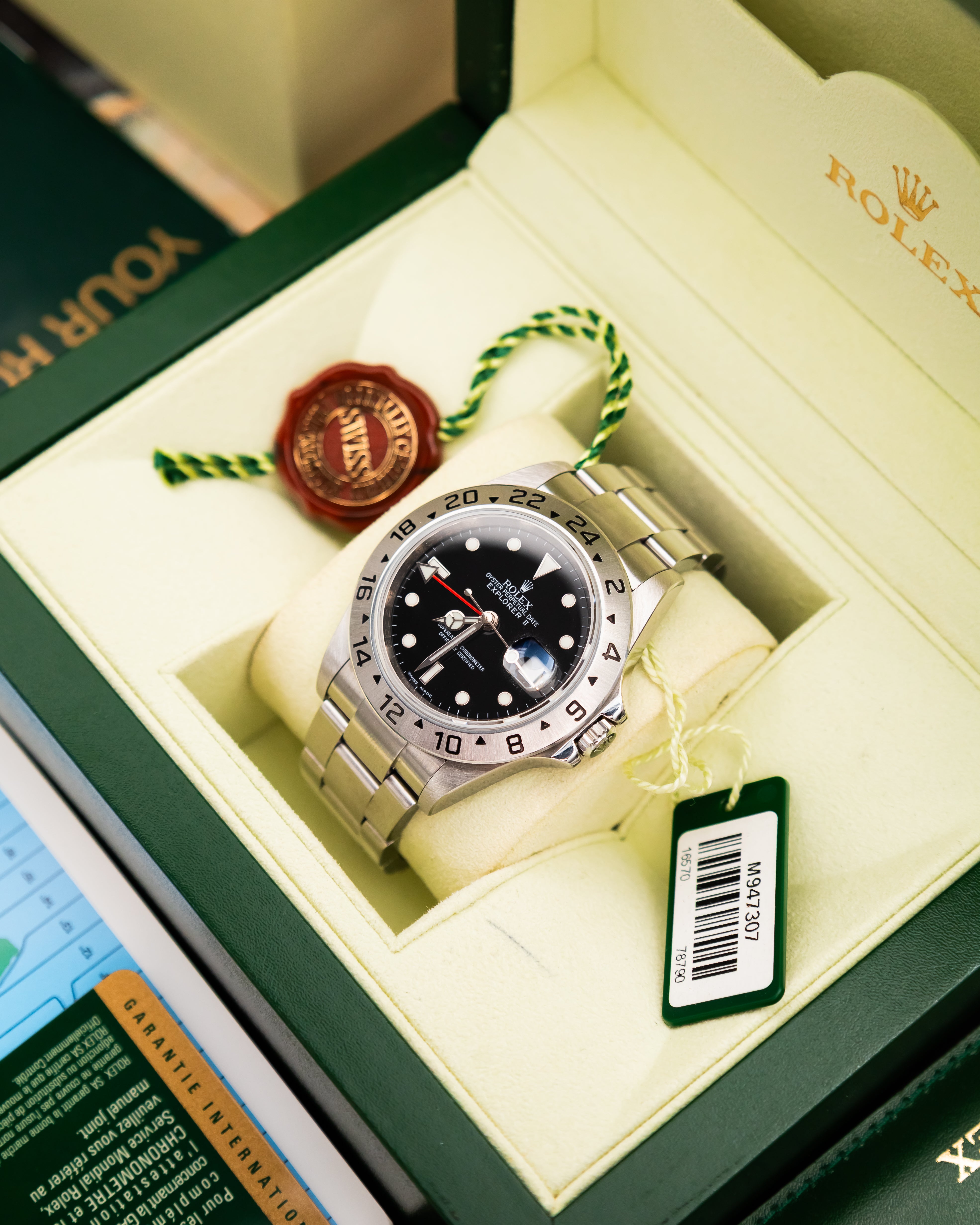 Rolex 16570T RRR Explorer II - Black Dial