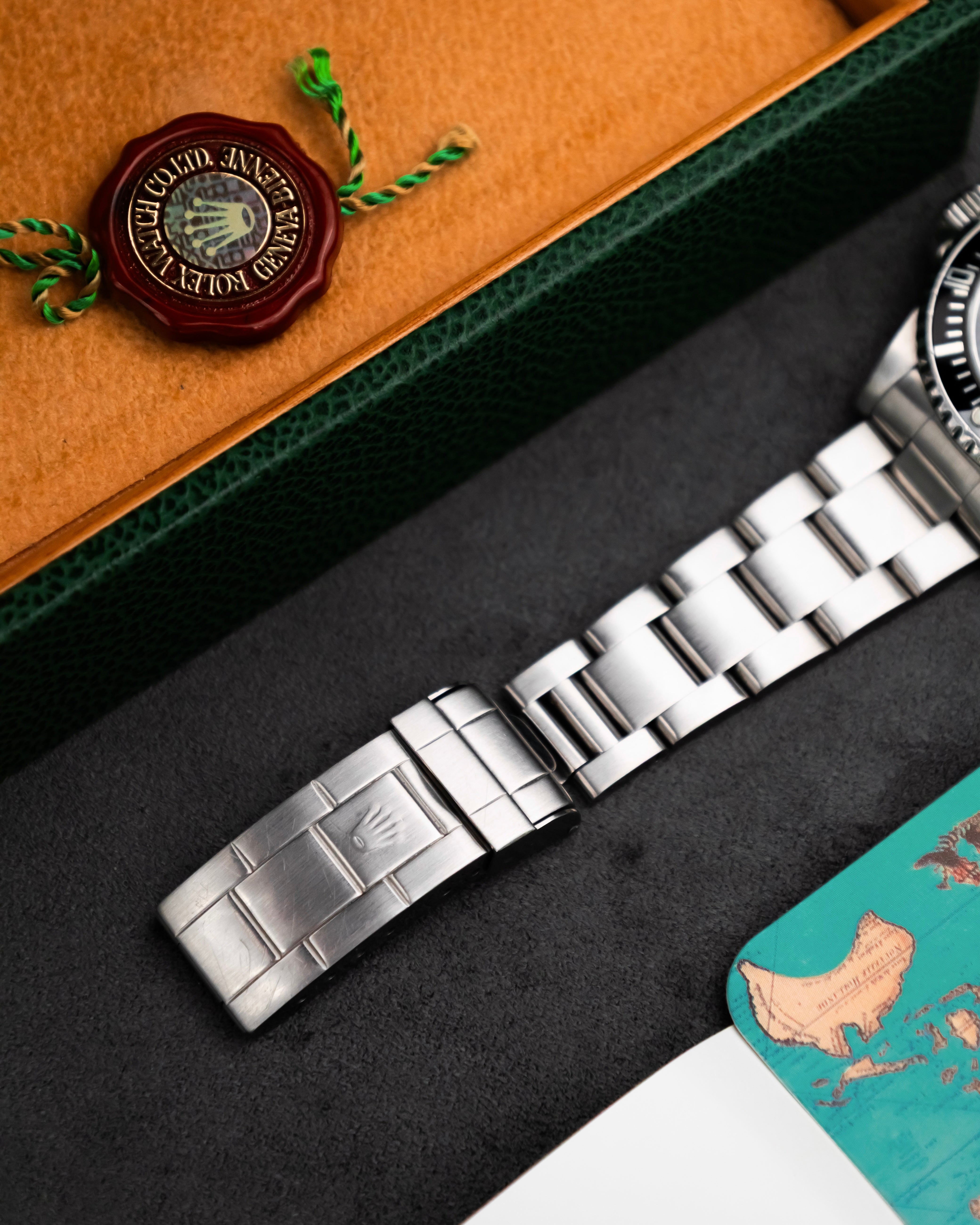 Rolex 14060 Submariner - Black Dial