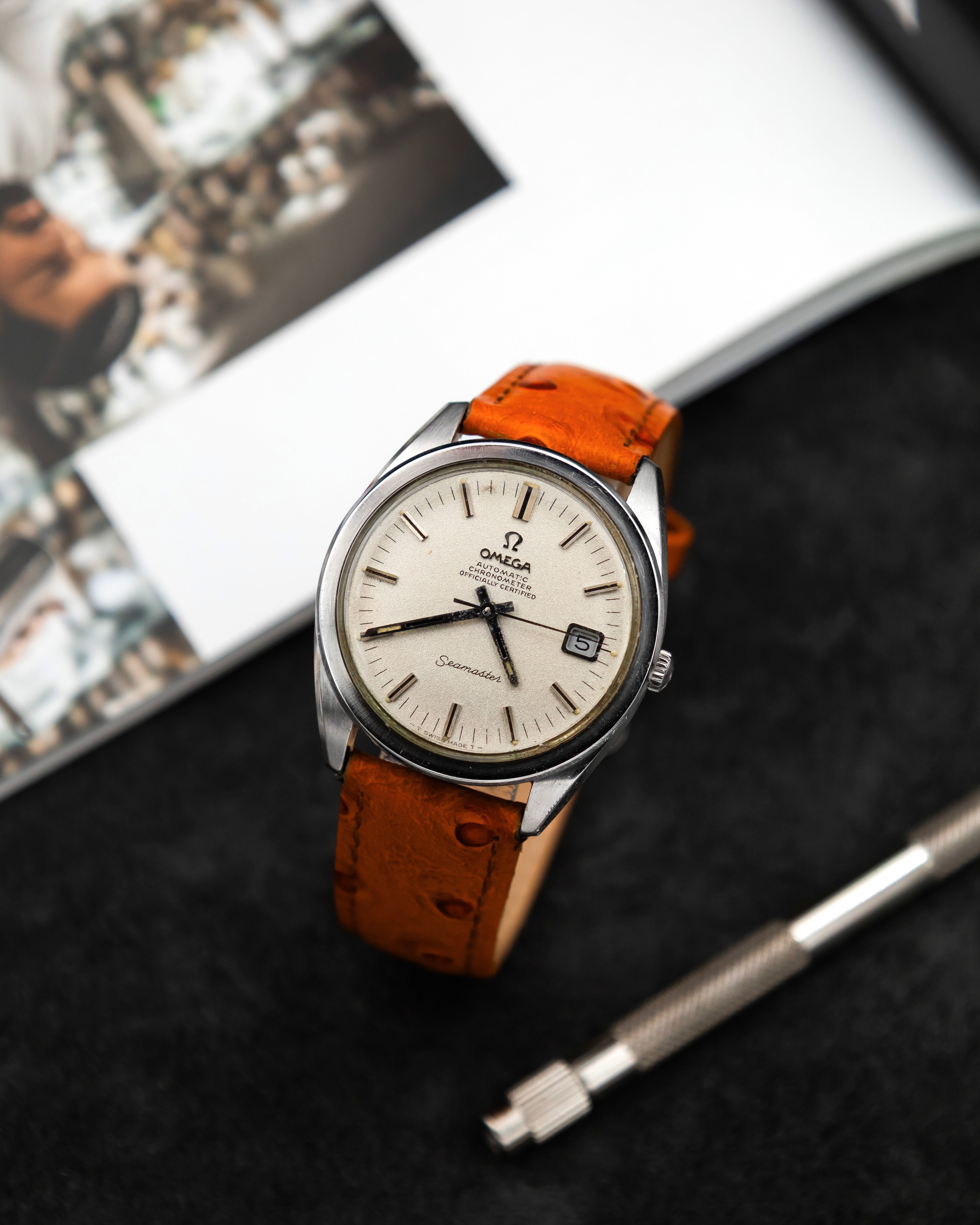 Omega 166.028 Seamaster Chronometer - Silver Dial