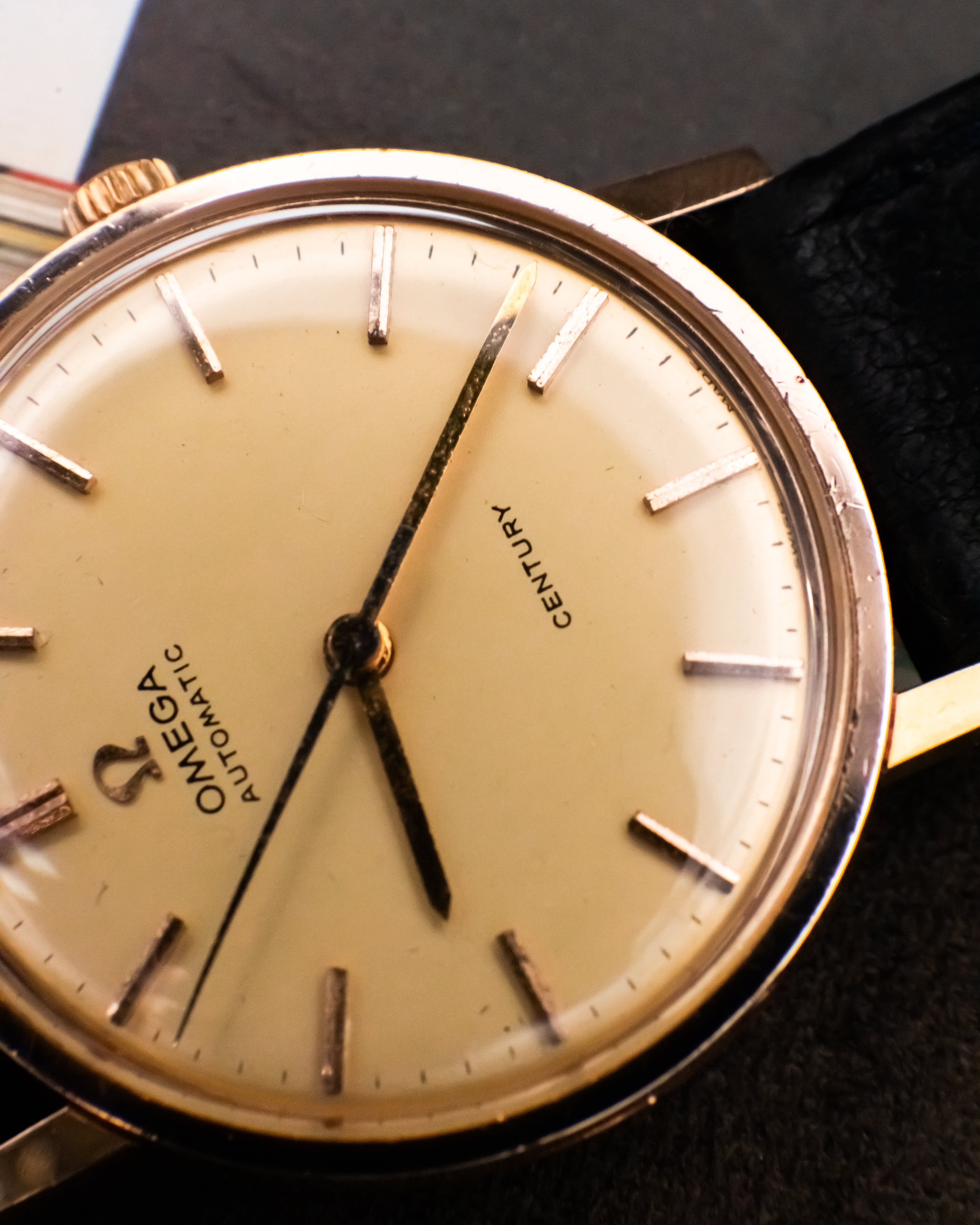 Omega 162.009 Century Automatic - Champagne Dial