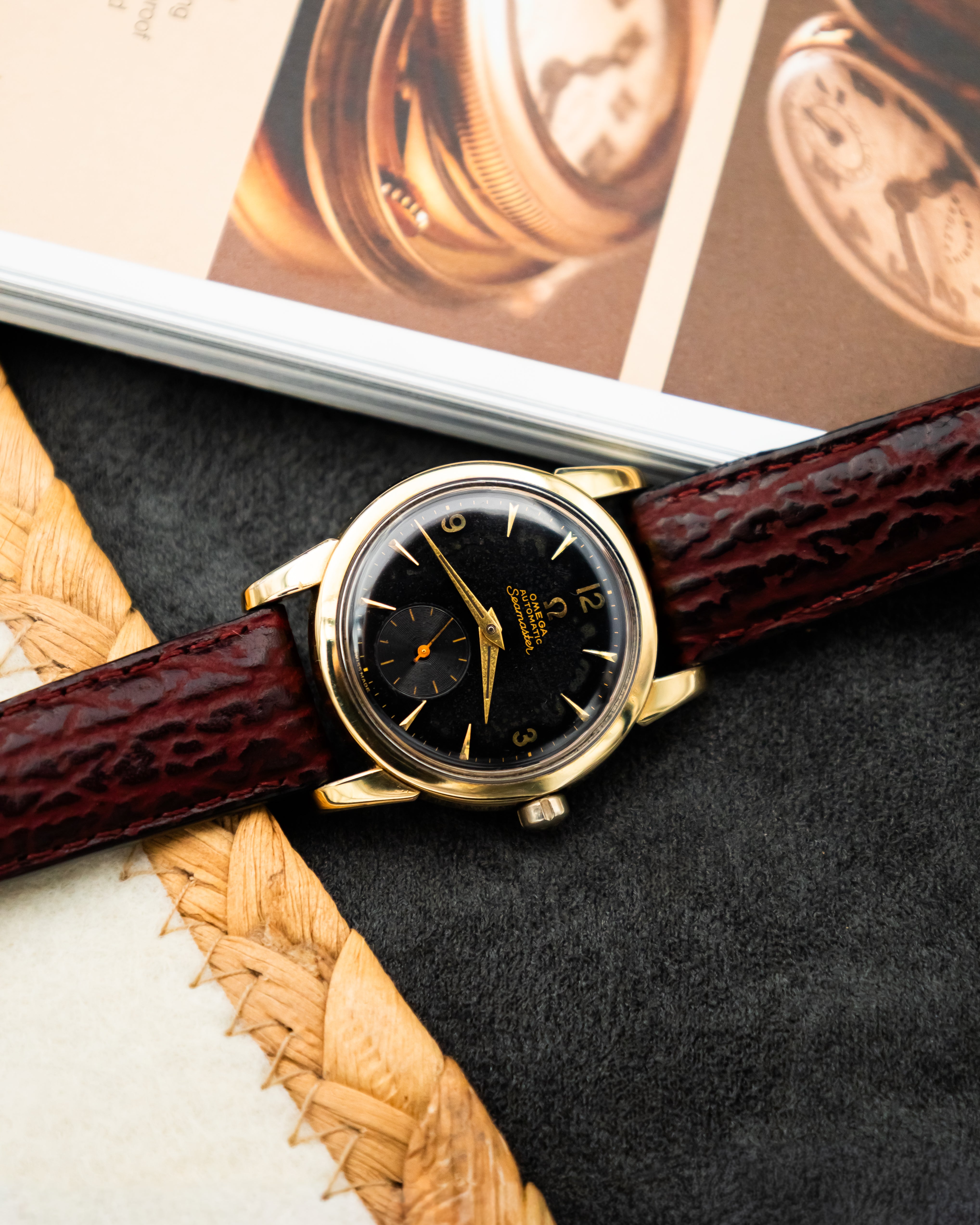 Omega 2848 - 1 Seamaster Sub-Second - Black Gilt Dial