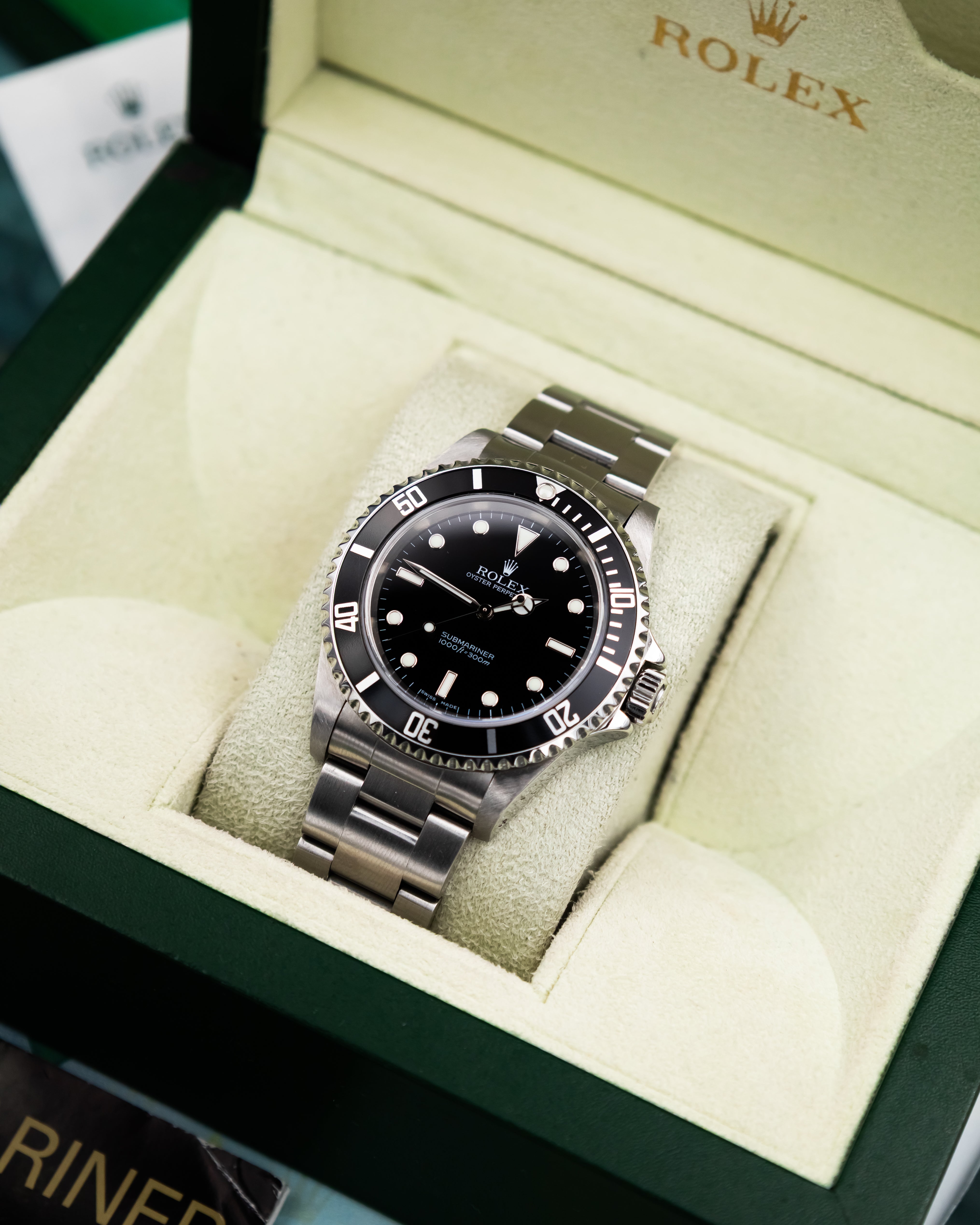 Rolex 14060M Submariner - Black Dial